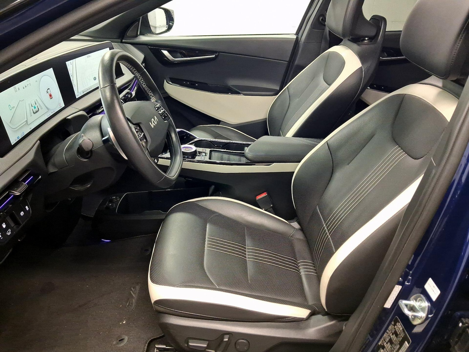 Front Seat Heaters & A/C Seat(s)