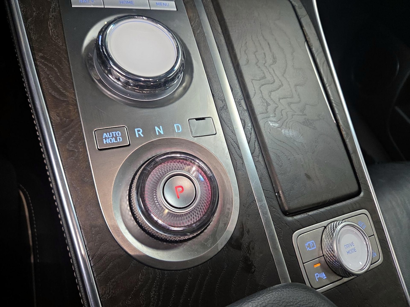 2024 GENESIS GV80 Standard - Photo 18