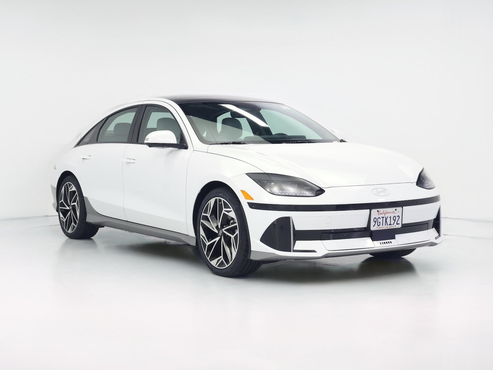 2023 Hyundai IONIQ 6 Limited