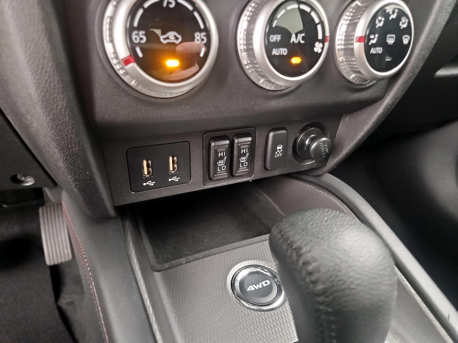 2024 Mitsubishi Outlander Sport SE - Photo 19