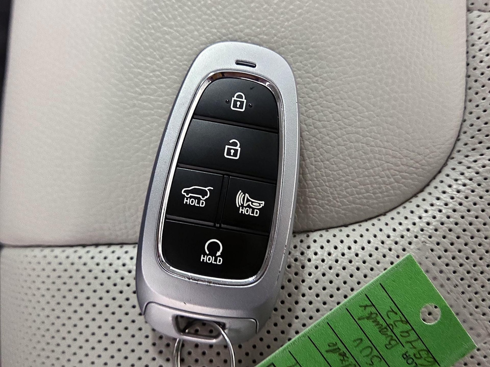 2024 Hyundai Palisade Limited - Photo 19