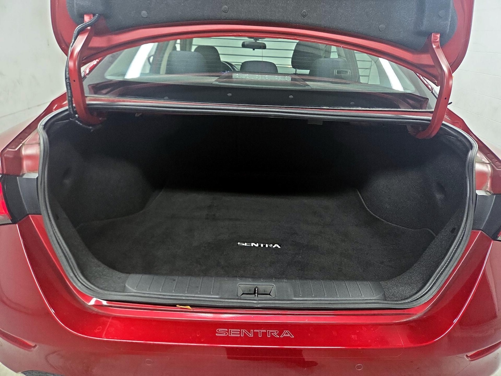 2023 Nissan Sentra SV - Photo 17