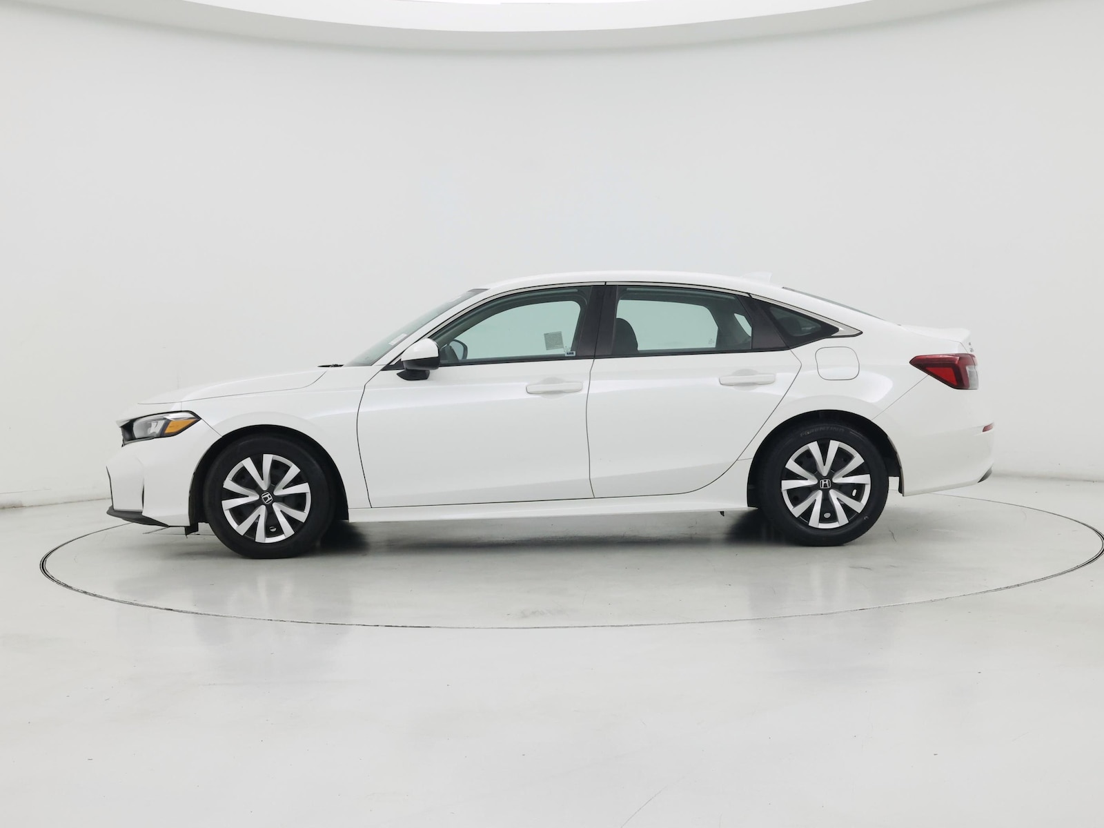 2025 Honda Civic LX - Photo 4