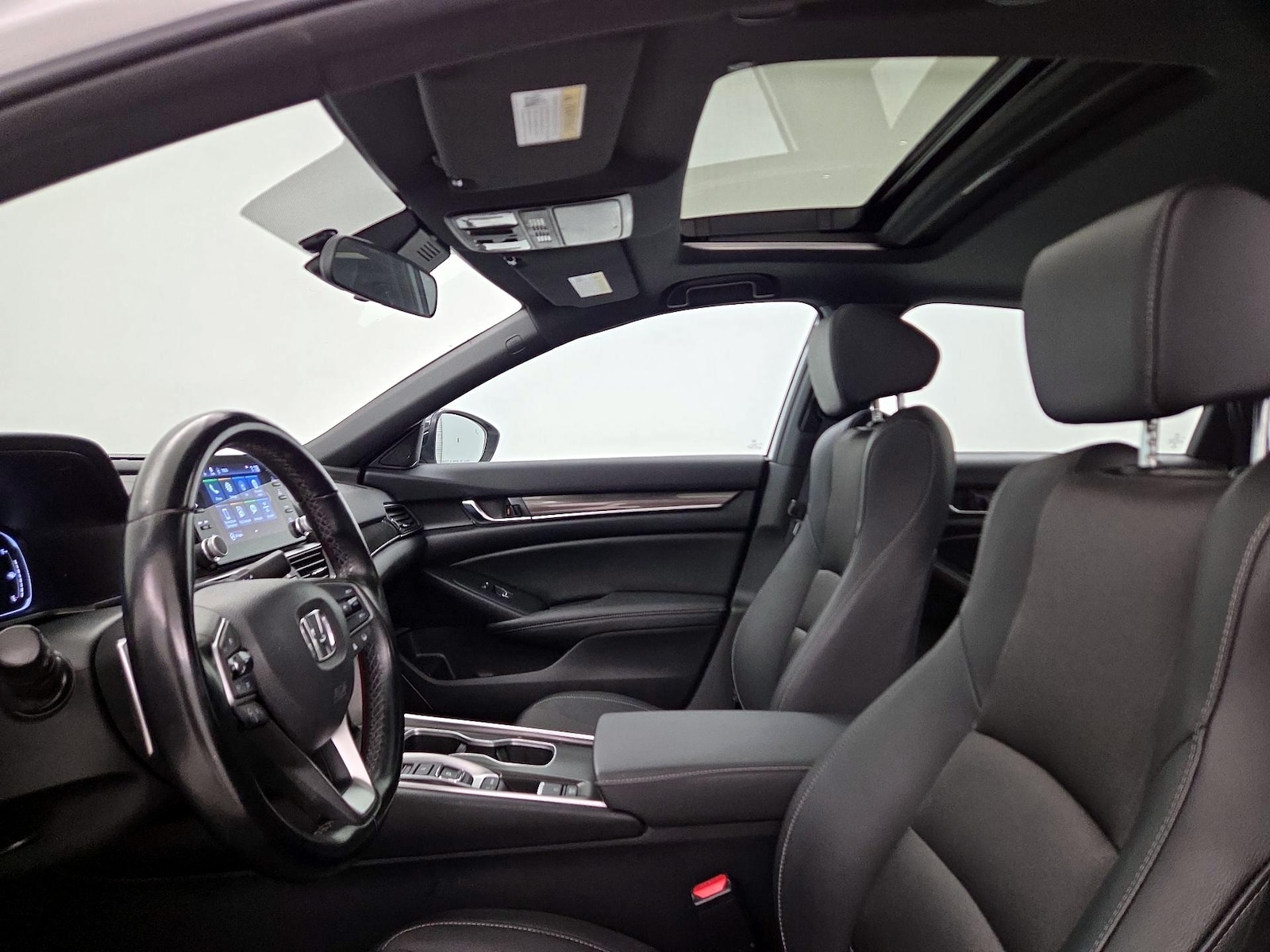 Sunroof(s) & Overhead Airbags