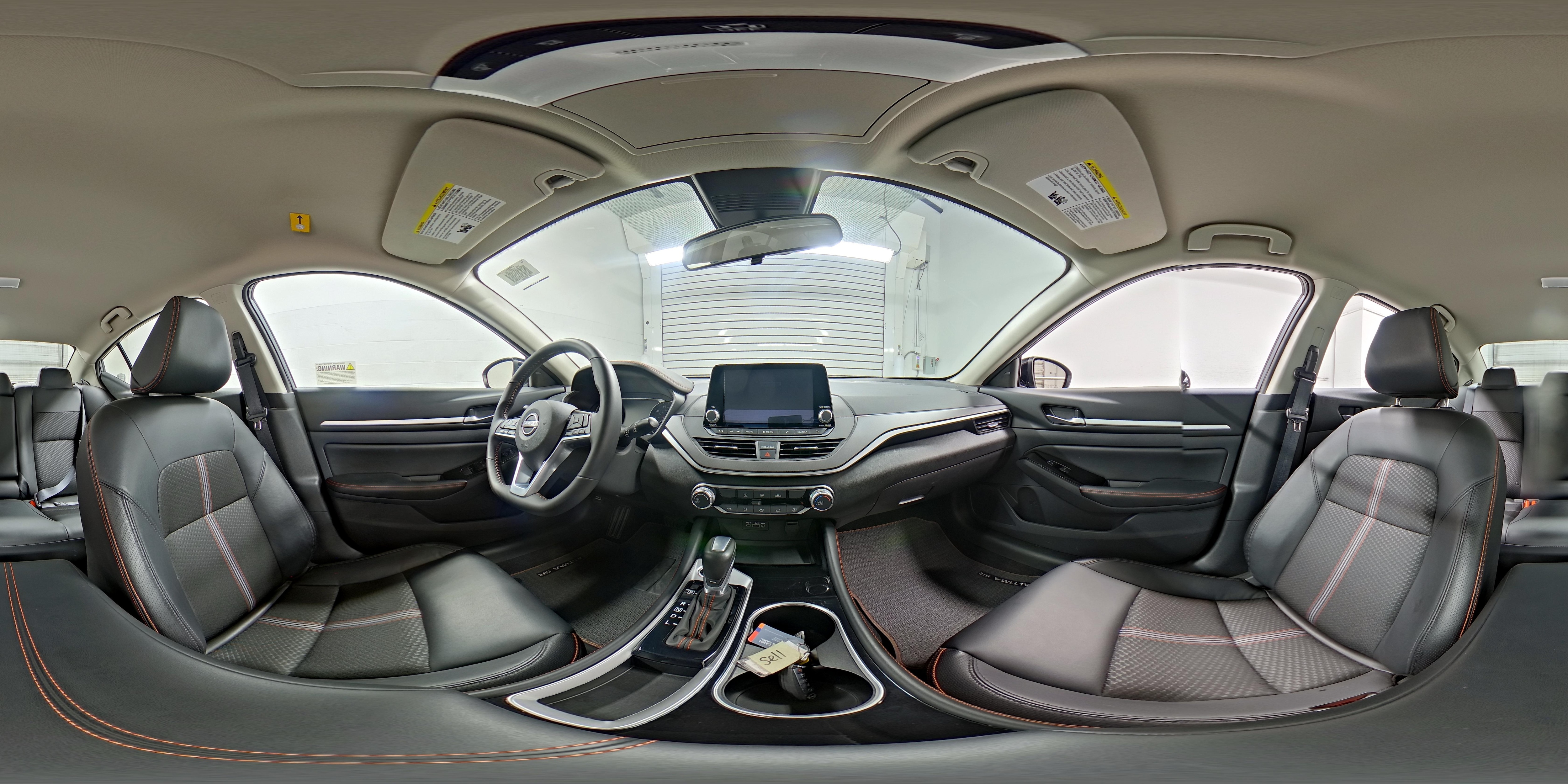 2025 Nissan Altima SR - Photo 20