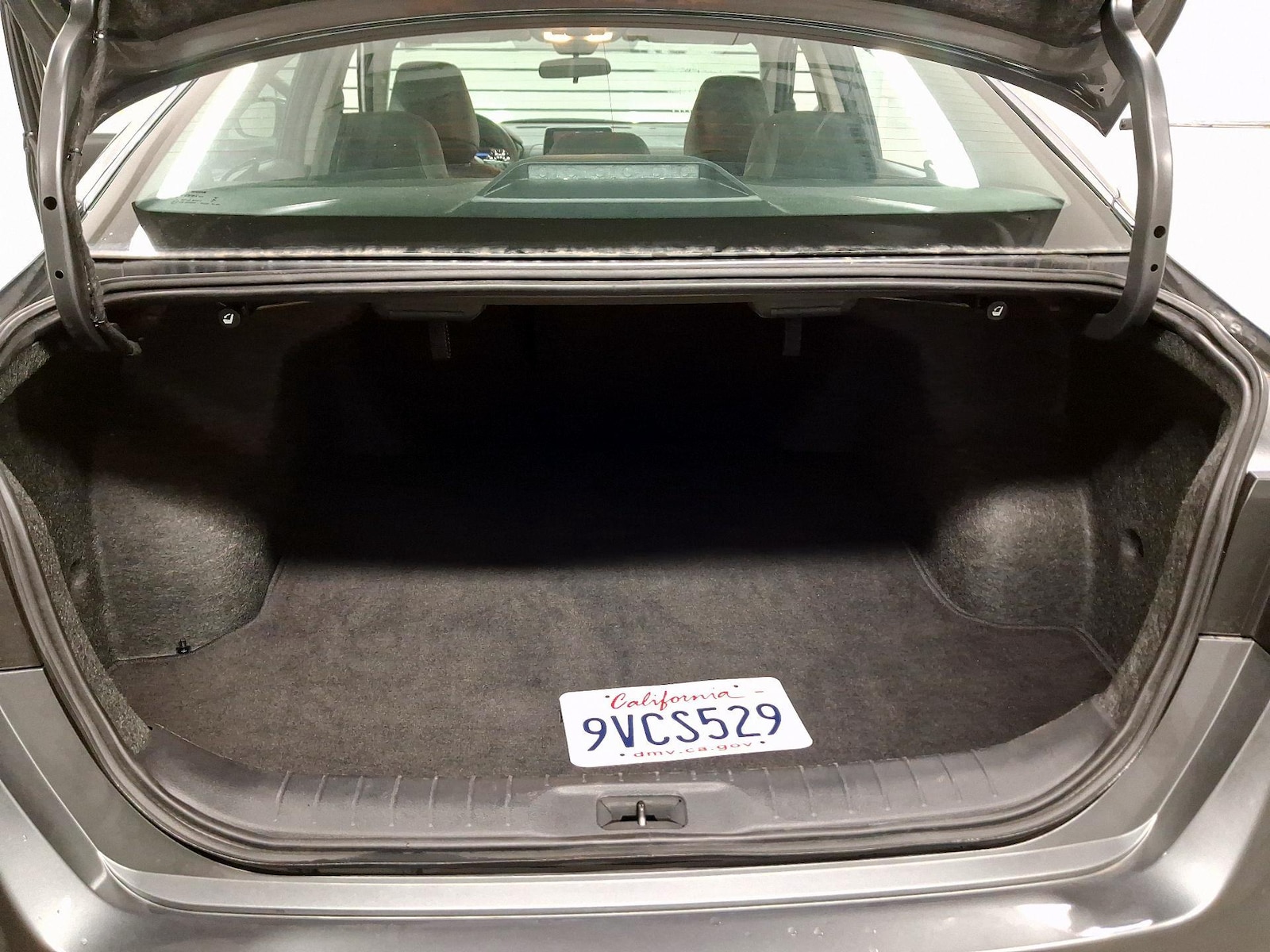 2025 Nissan Altima SR - Photo 17