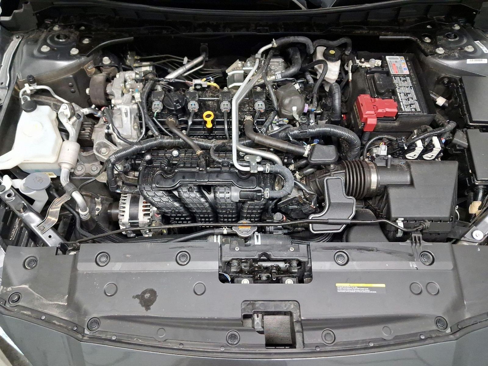 2025 Nissan Altima SR - Photo 18
