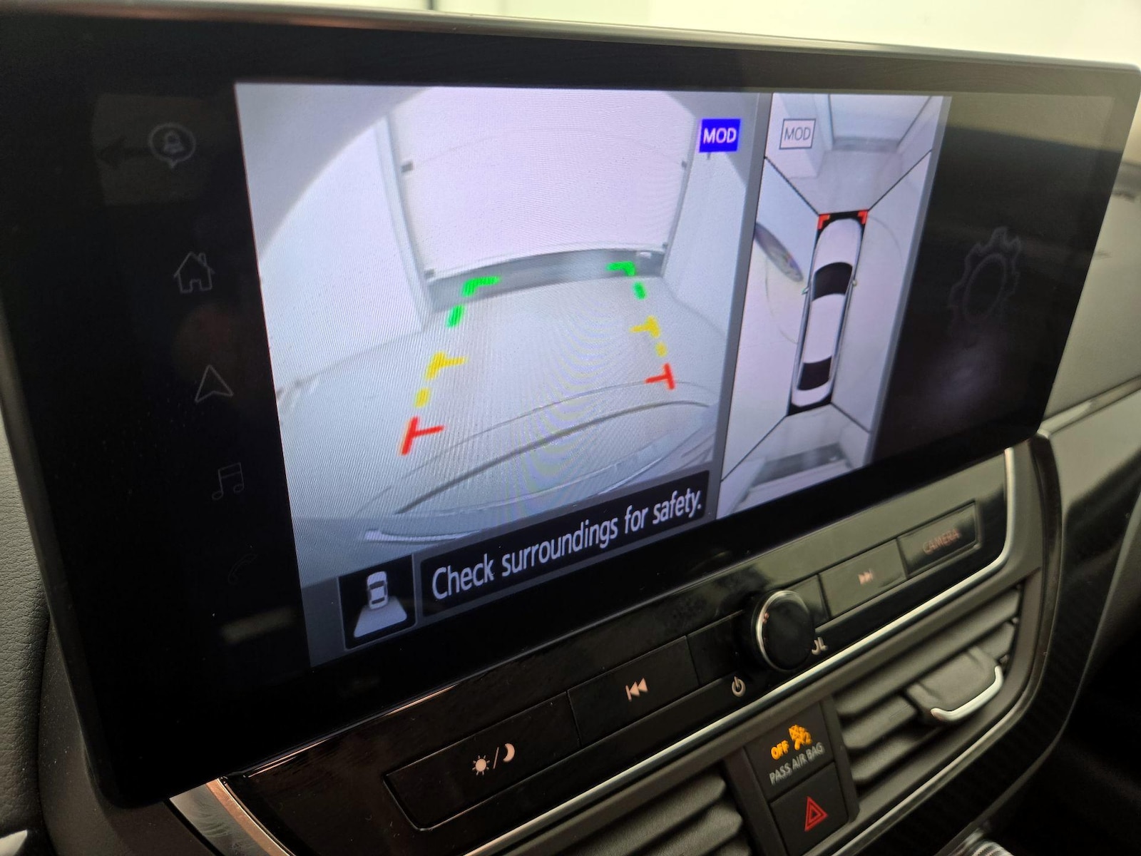 2023 Nissan Altima SR - Photo 16