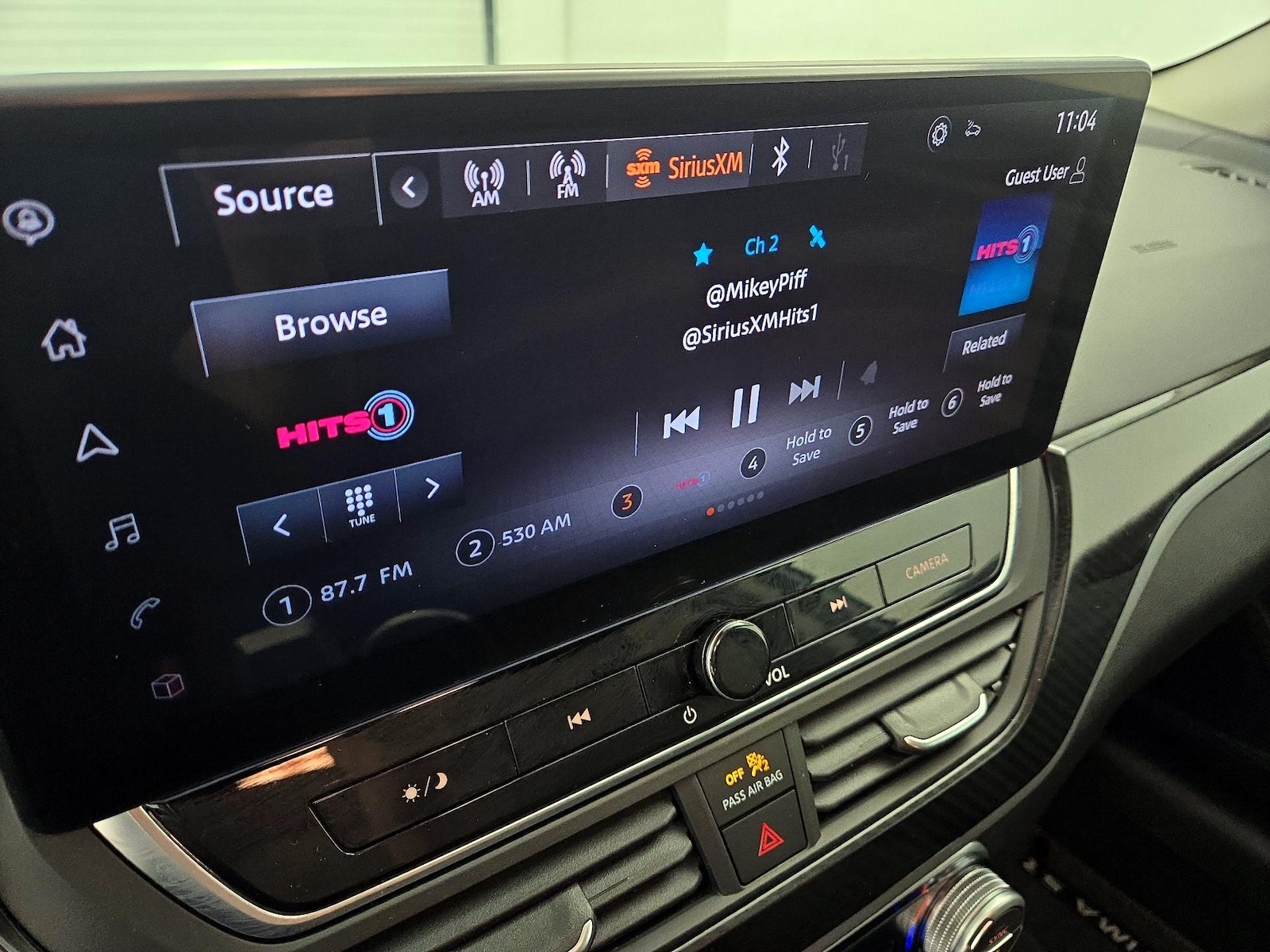 2023 Nissan Altima SR - Photo 17
