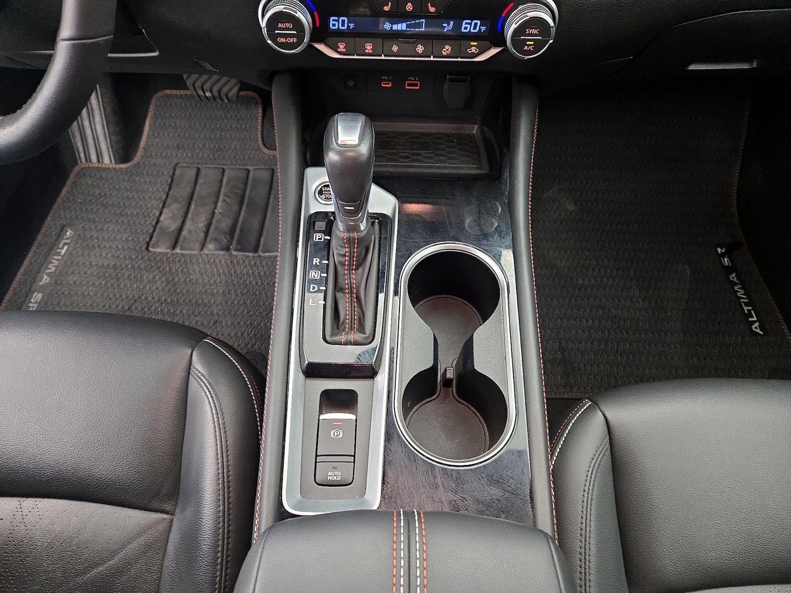 2023 Nissan Altima SR - Photo 19