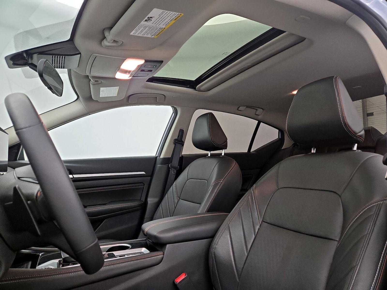 Sunroof(s) & Overhead Airbags