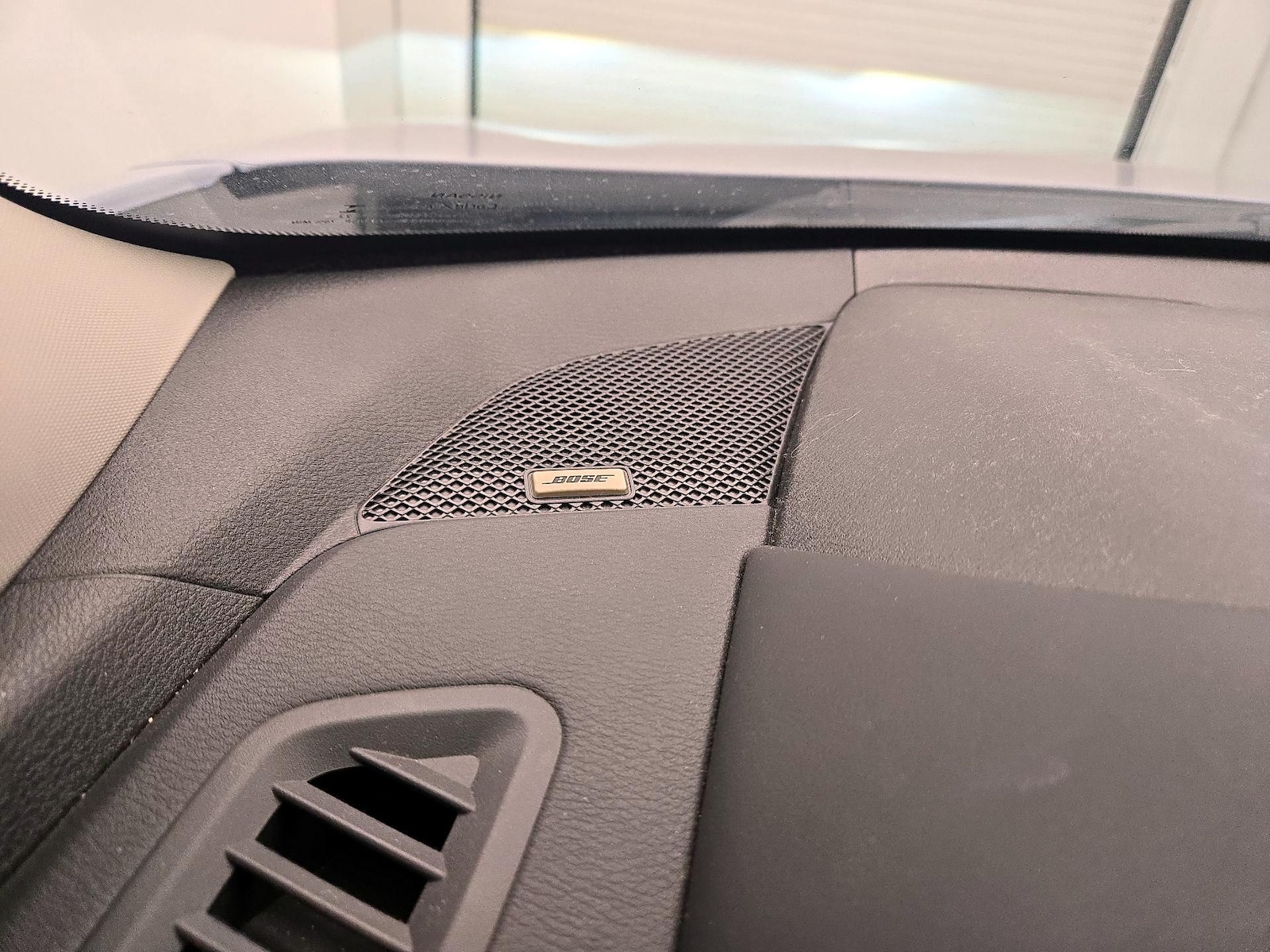 2023 Nissan Altima SR - Photo 26