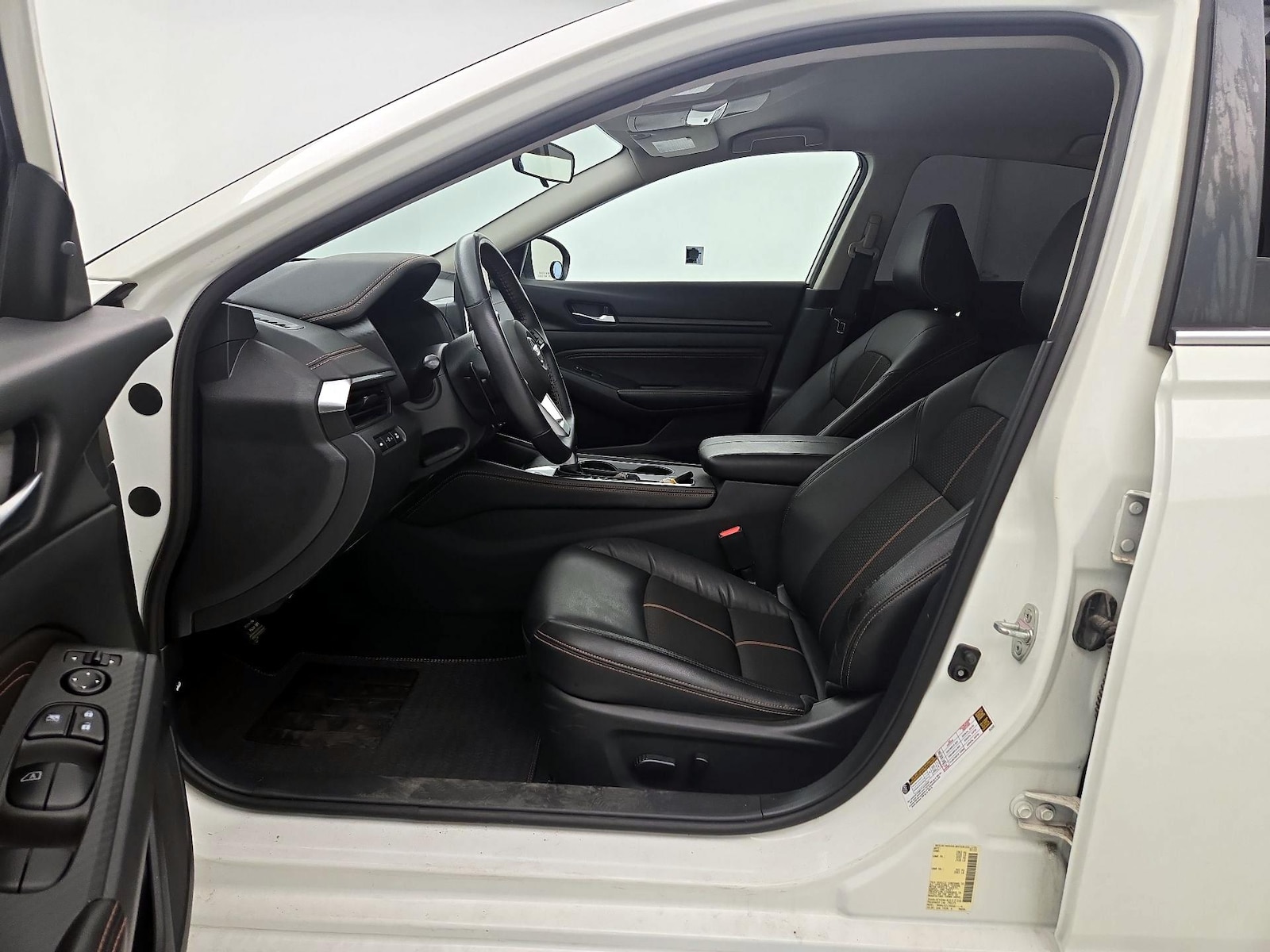 Power Seat(s) & Side Airbags