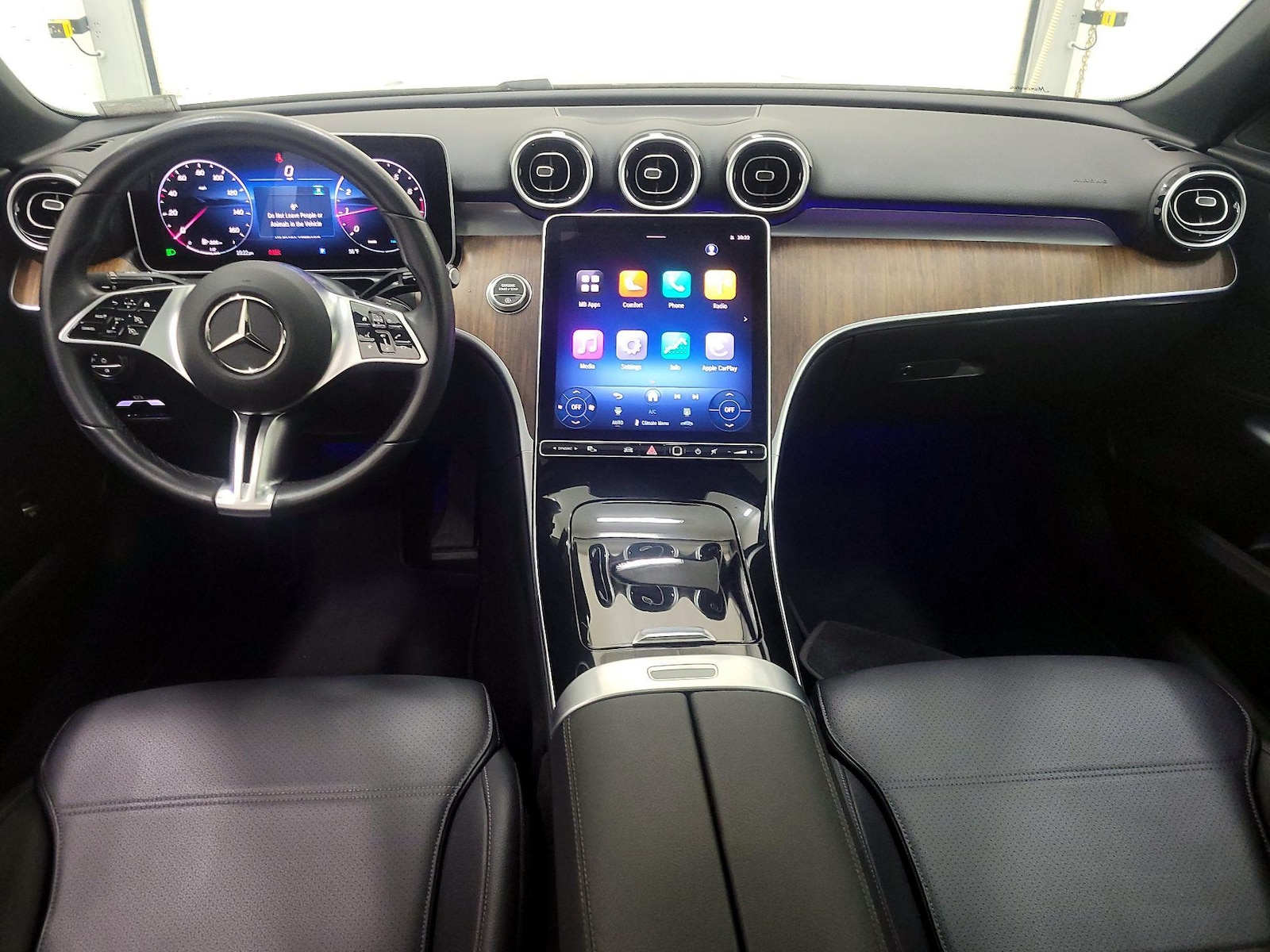 Apple CarPlay® & Android Auto™