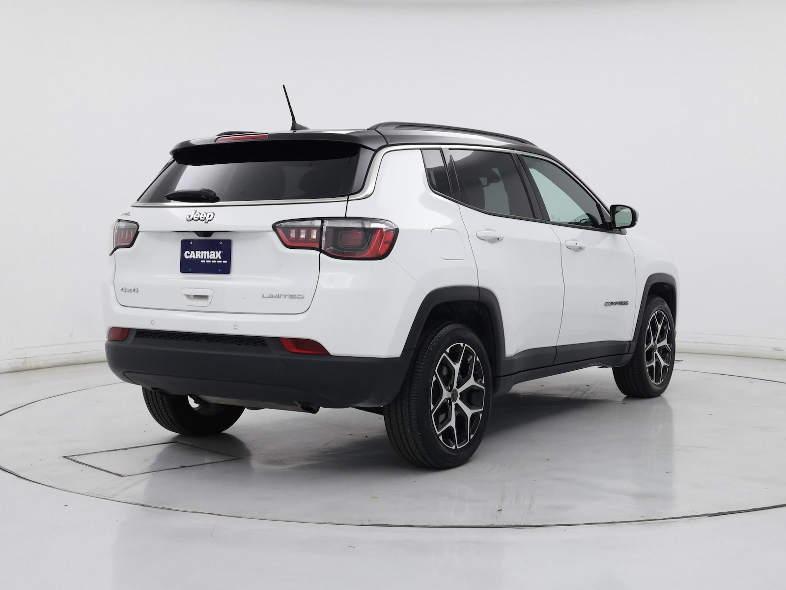 2025 Jeep Compass Limited - Photo 9