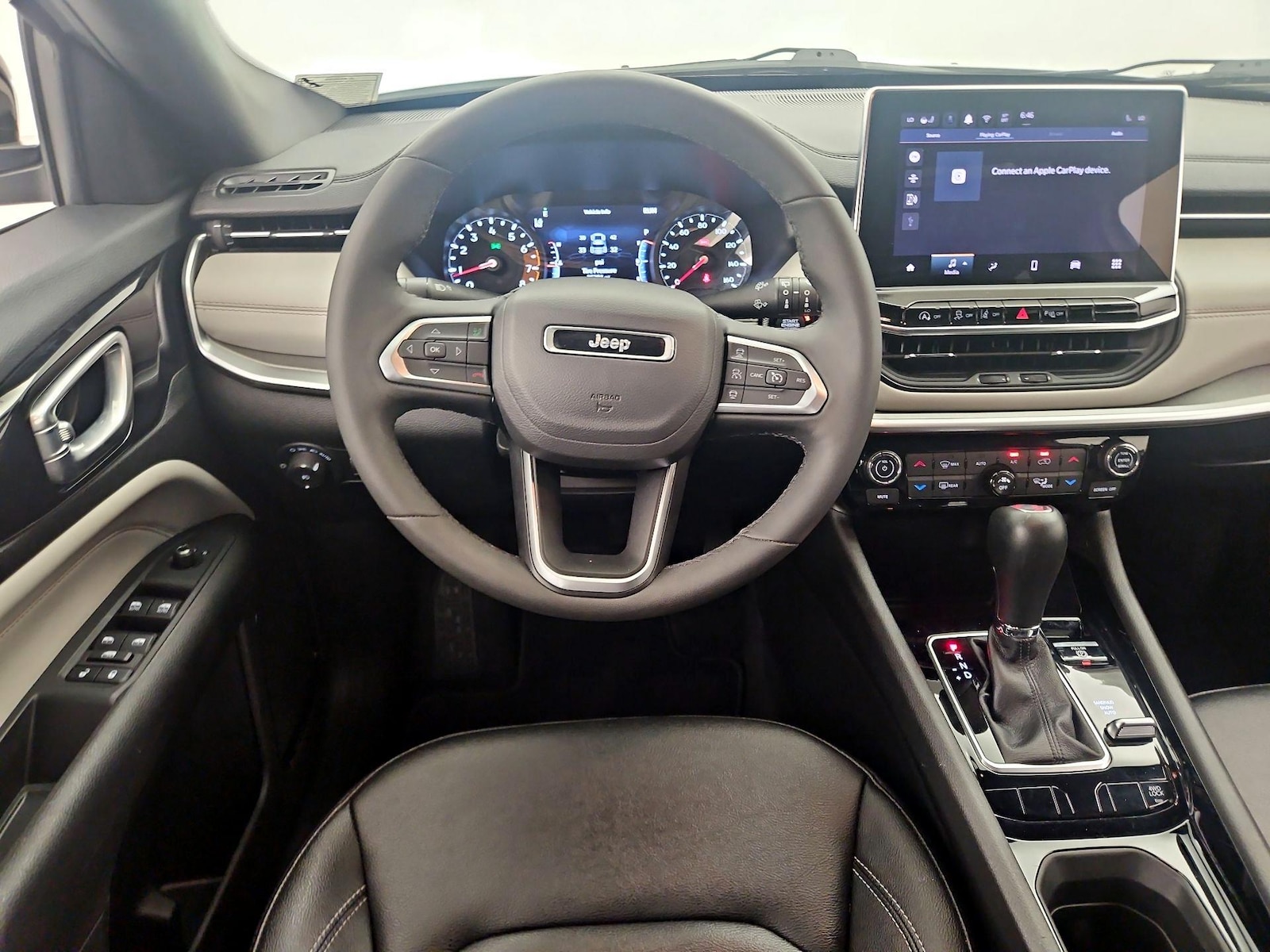 2025 Jeep Compass Limited - Photo 11