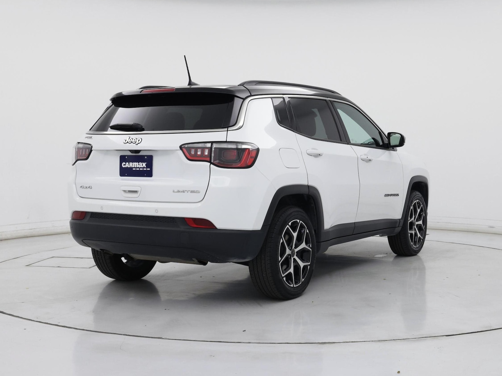 2025 Jeep Compass Limited - Photo 9