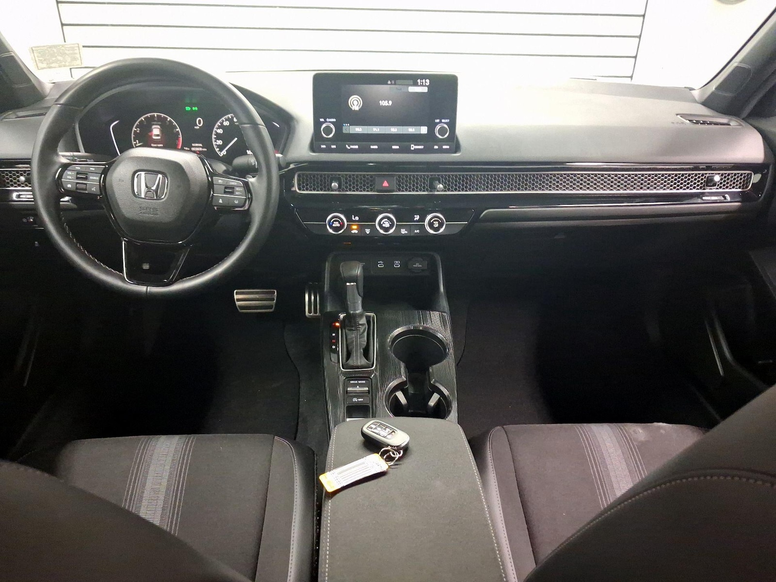 Apple CarPlay® & Android Auto™