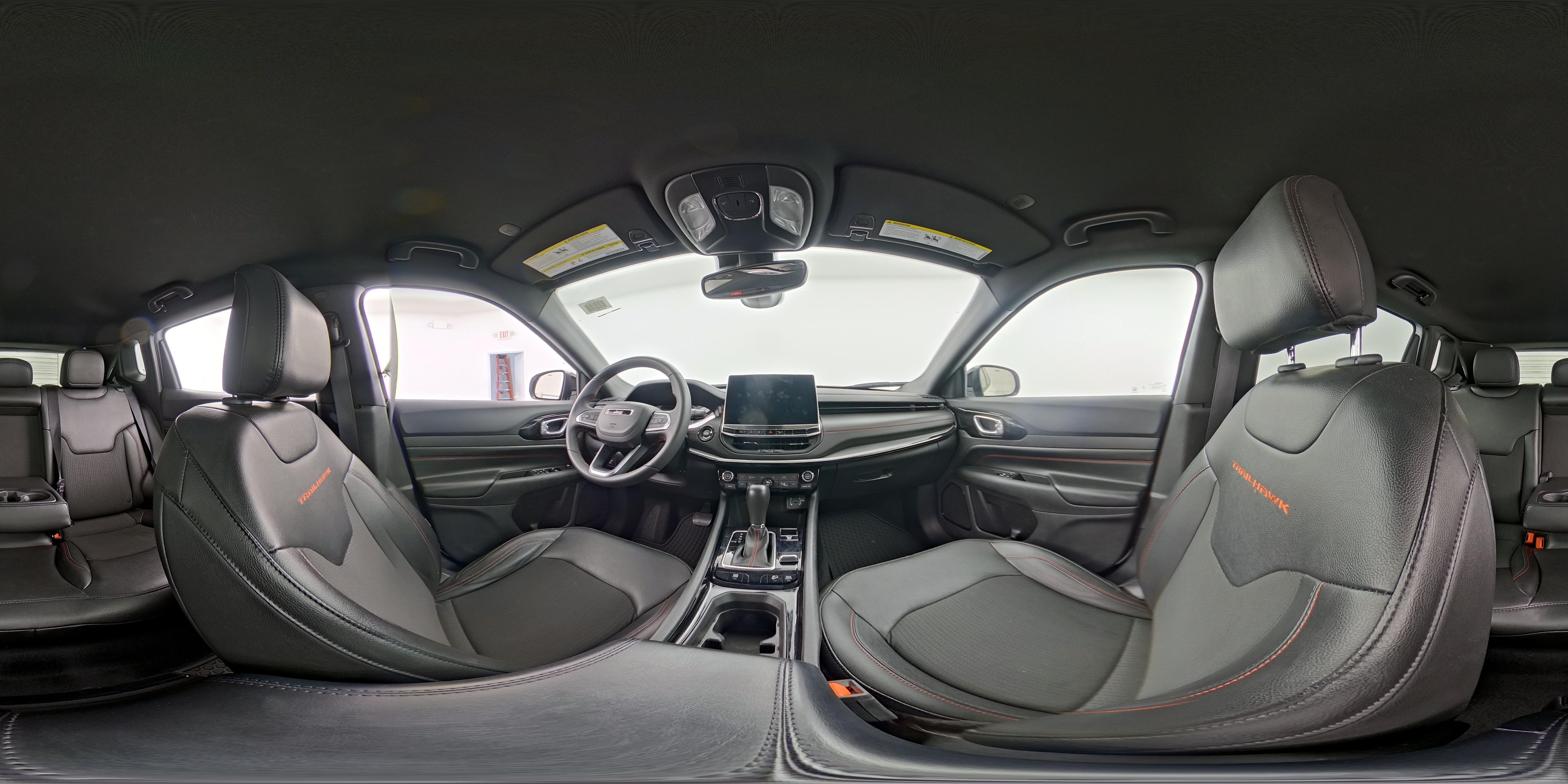 2025 Jeep Compass Trailhawk - Photo 24