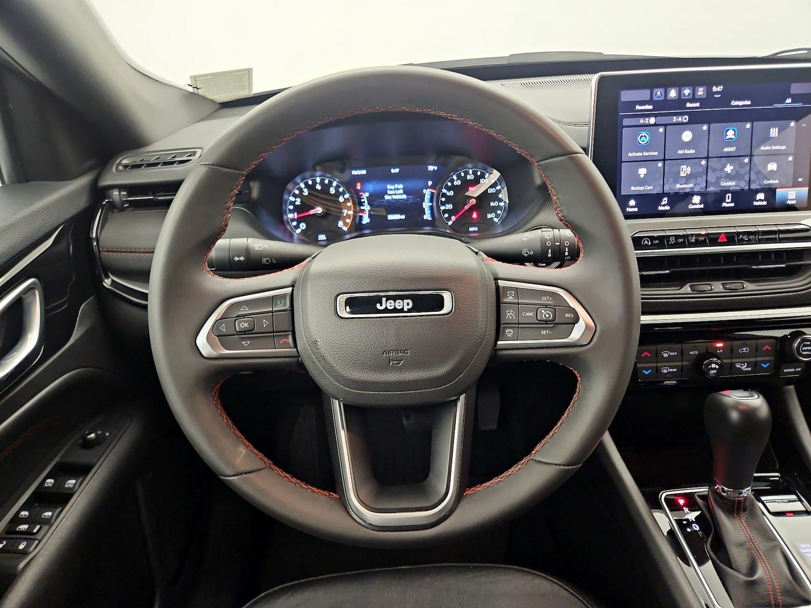 2025 Jeep Compass Trailhawk - Photo 11