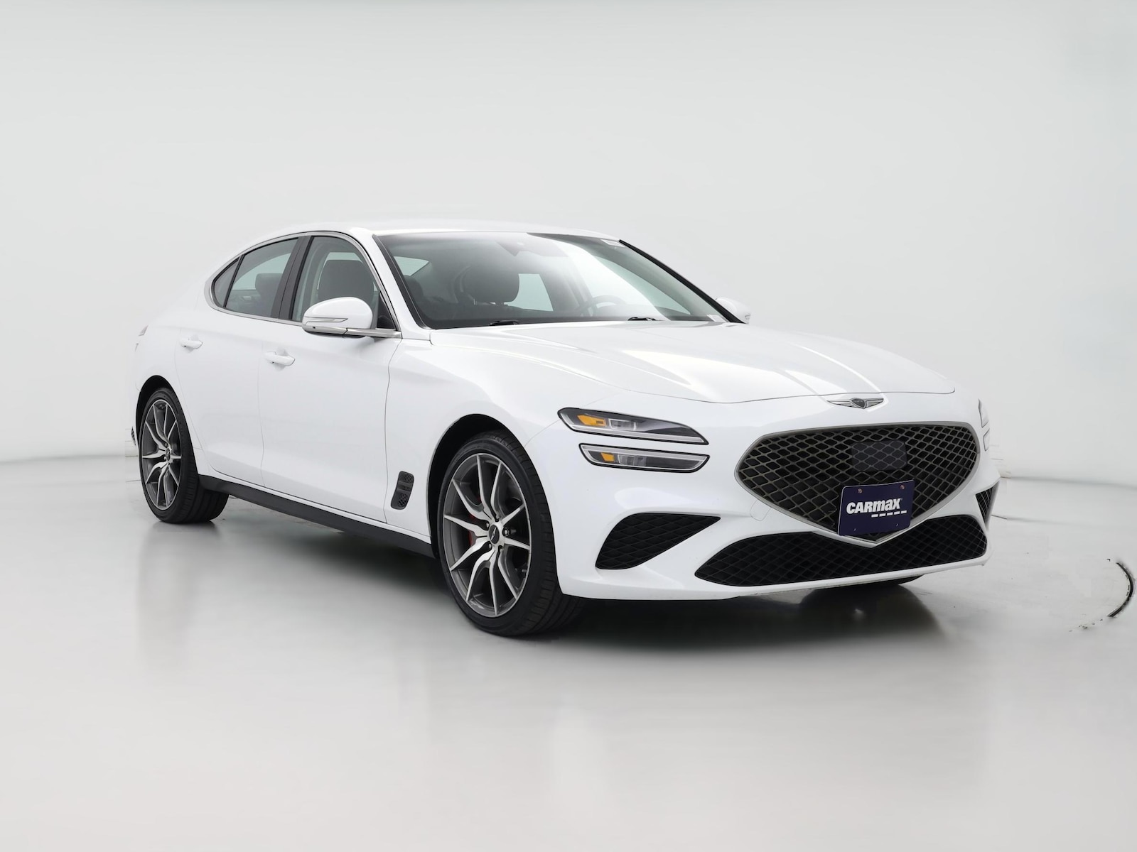 2025 GENESIS G70 Standard