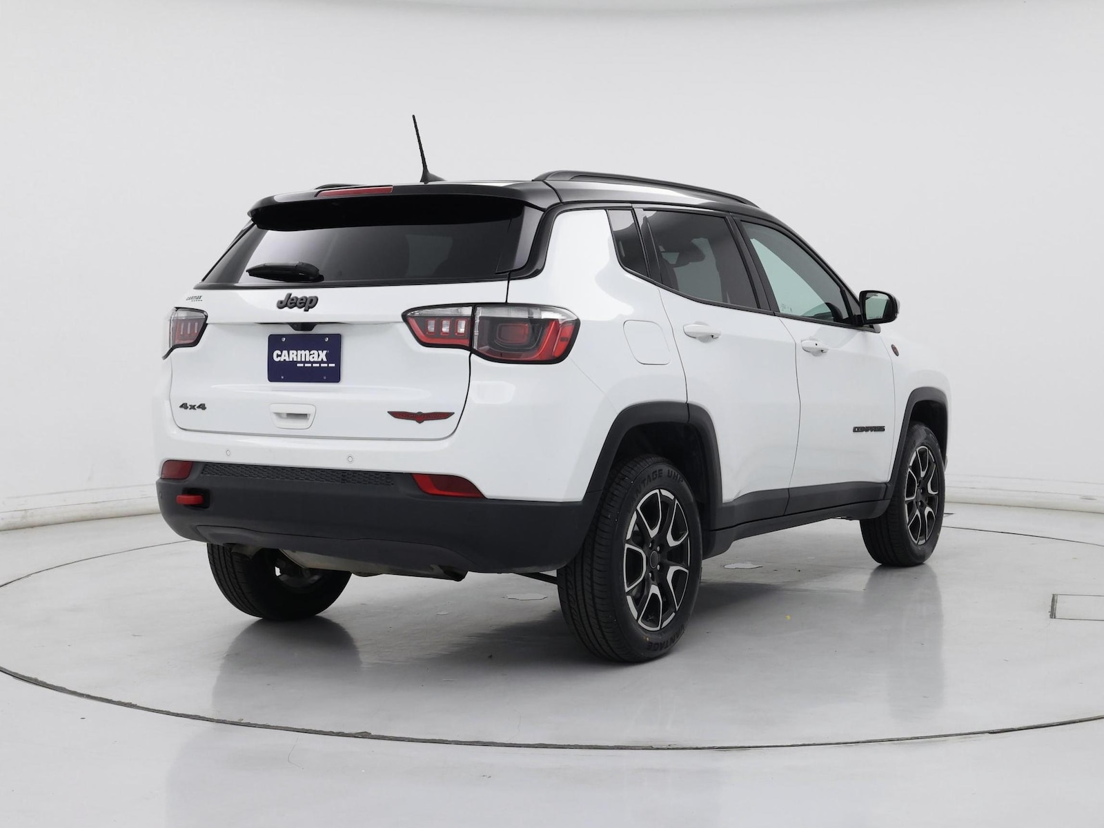 2025 Jeep Compass Trailhawk - Photo 9