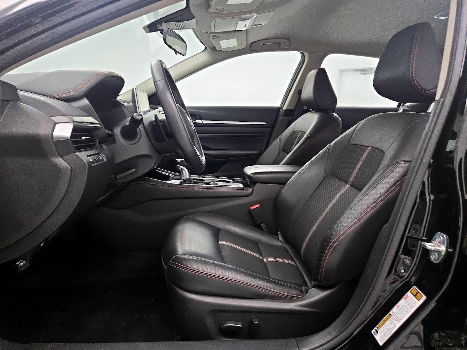 Power Seat(s) & Side Airbags