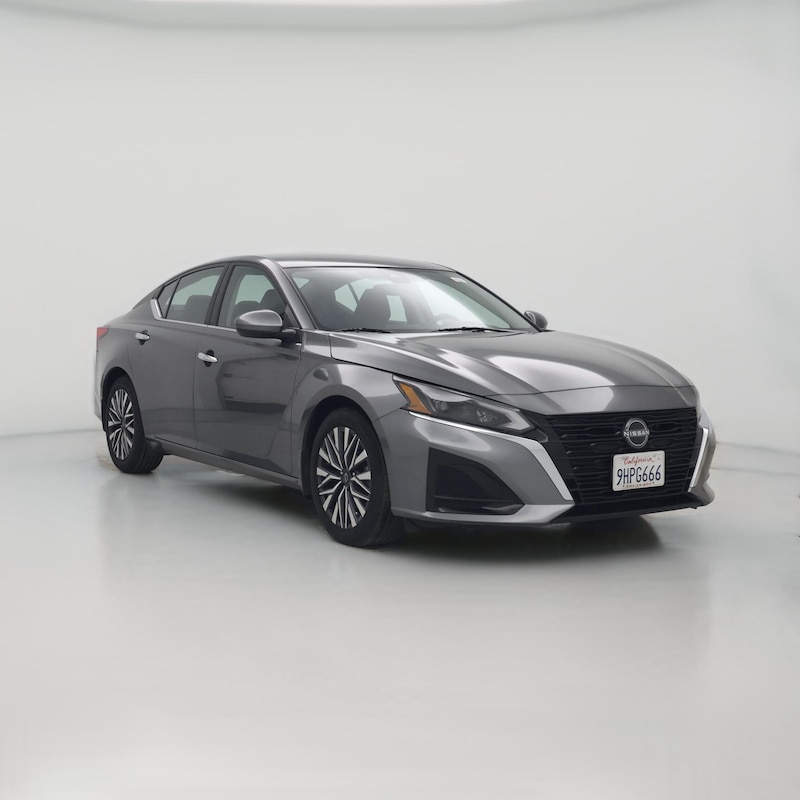 2023 Nissan Altima SV