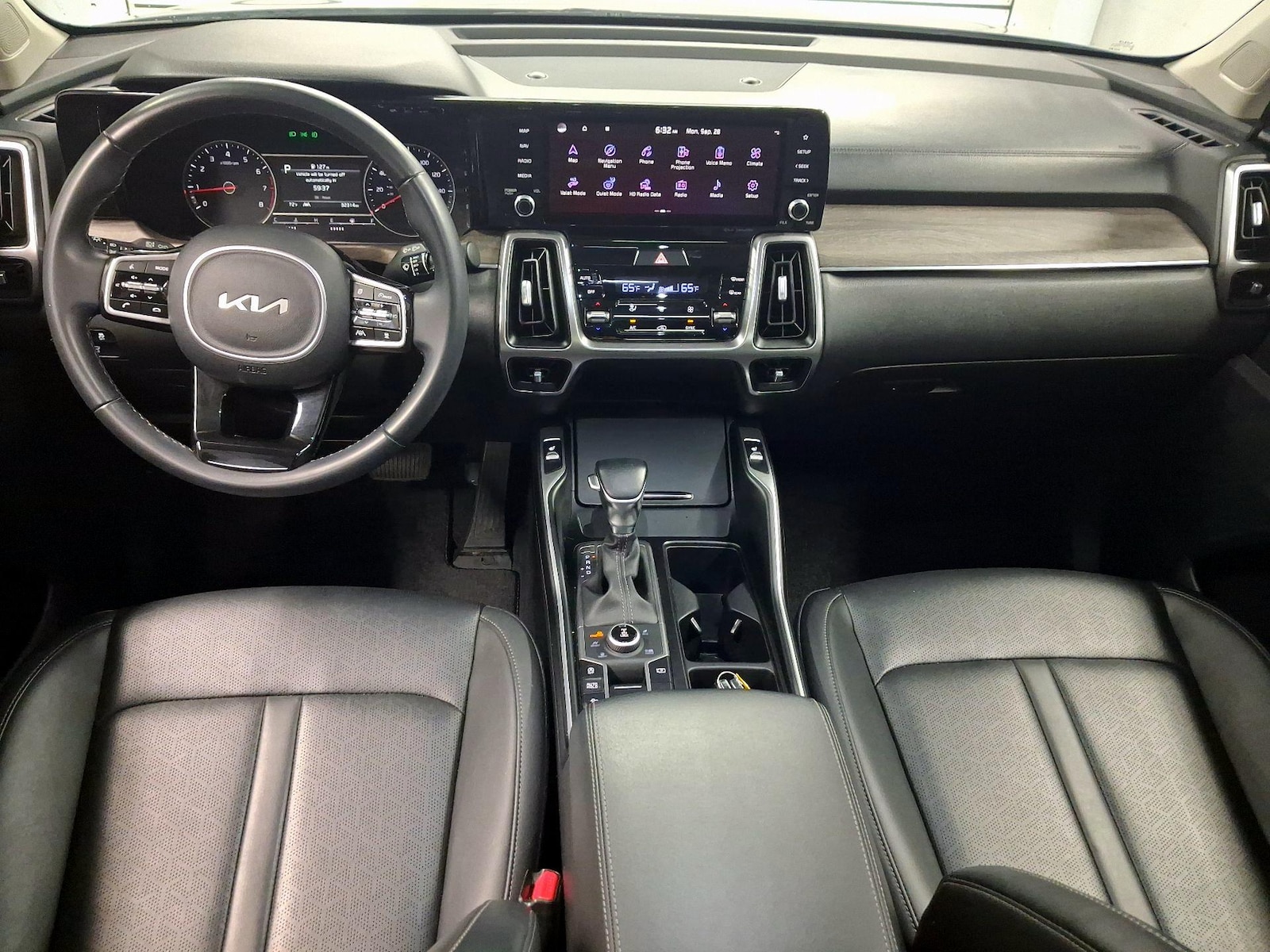 Apple CarPlay® & Android Auto™