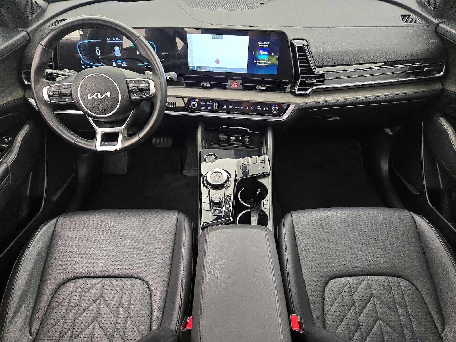 Apple CarPlay® & Android Auto™