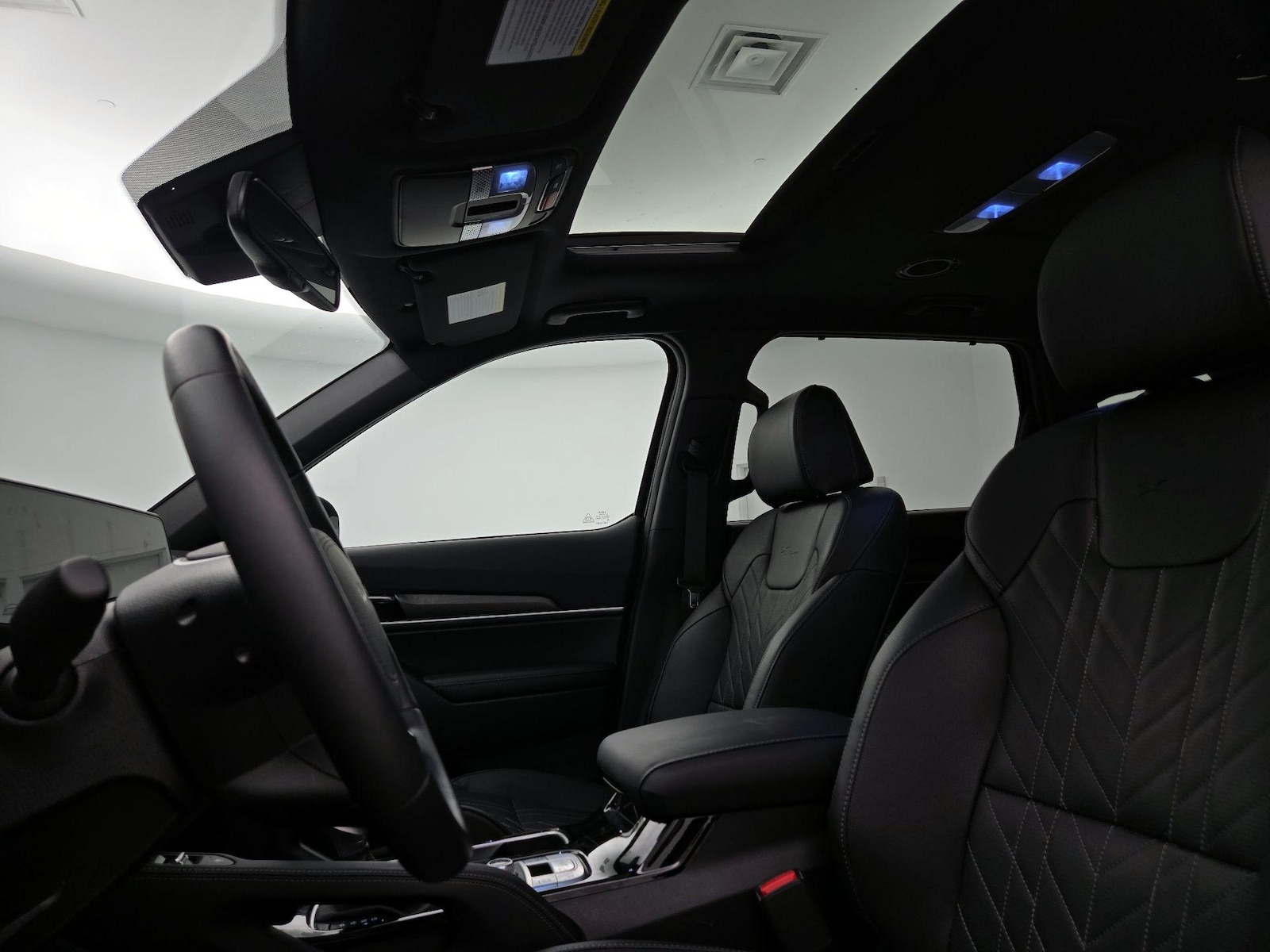 Sunroof(s) & Overhead Airbags
