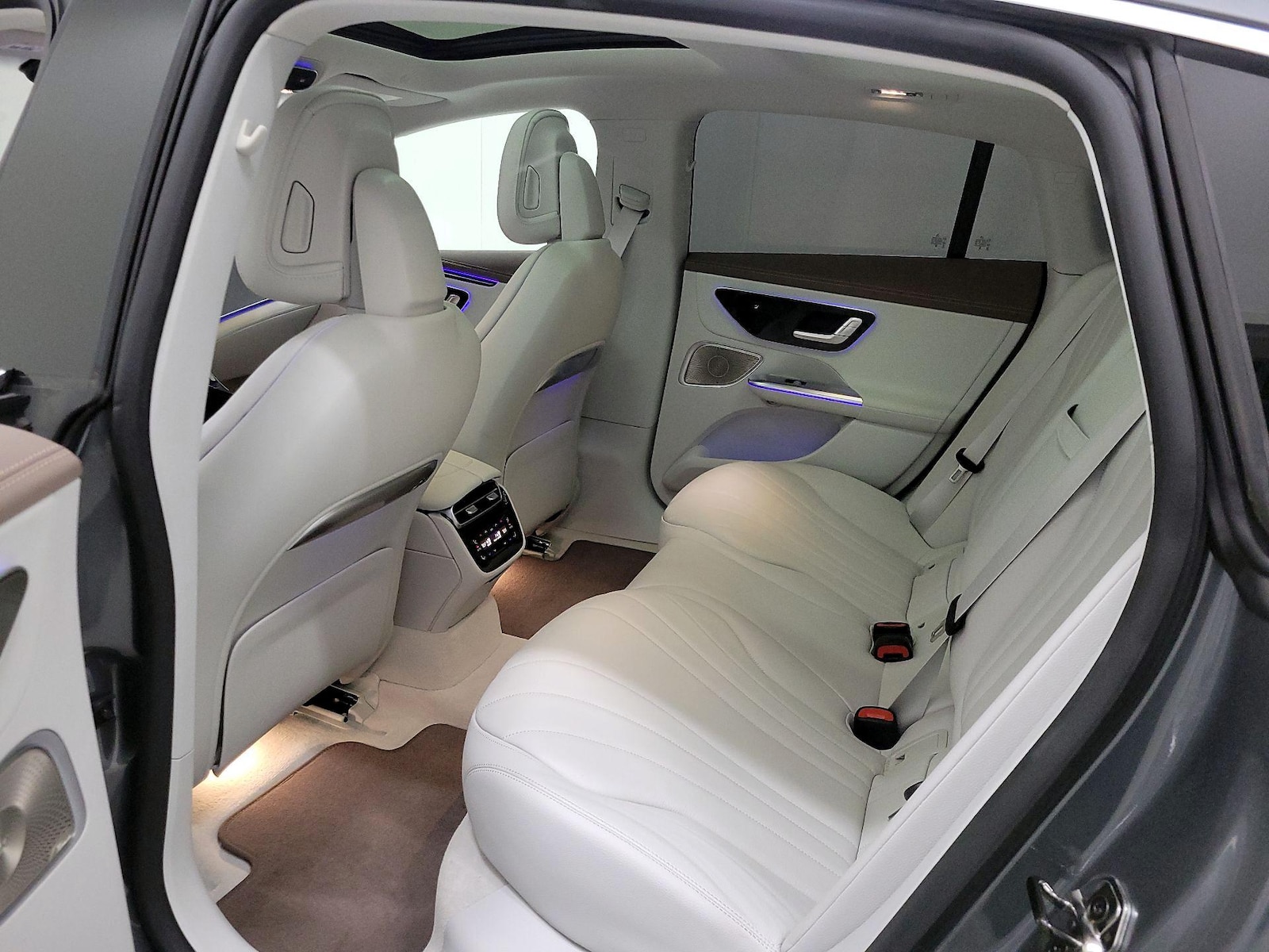 Rear Air Conditioning