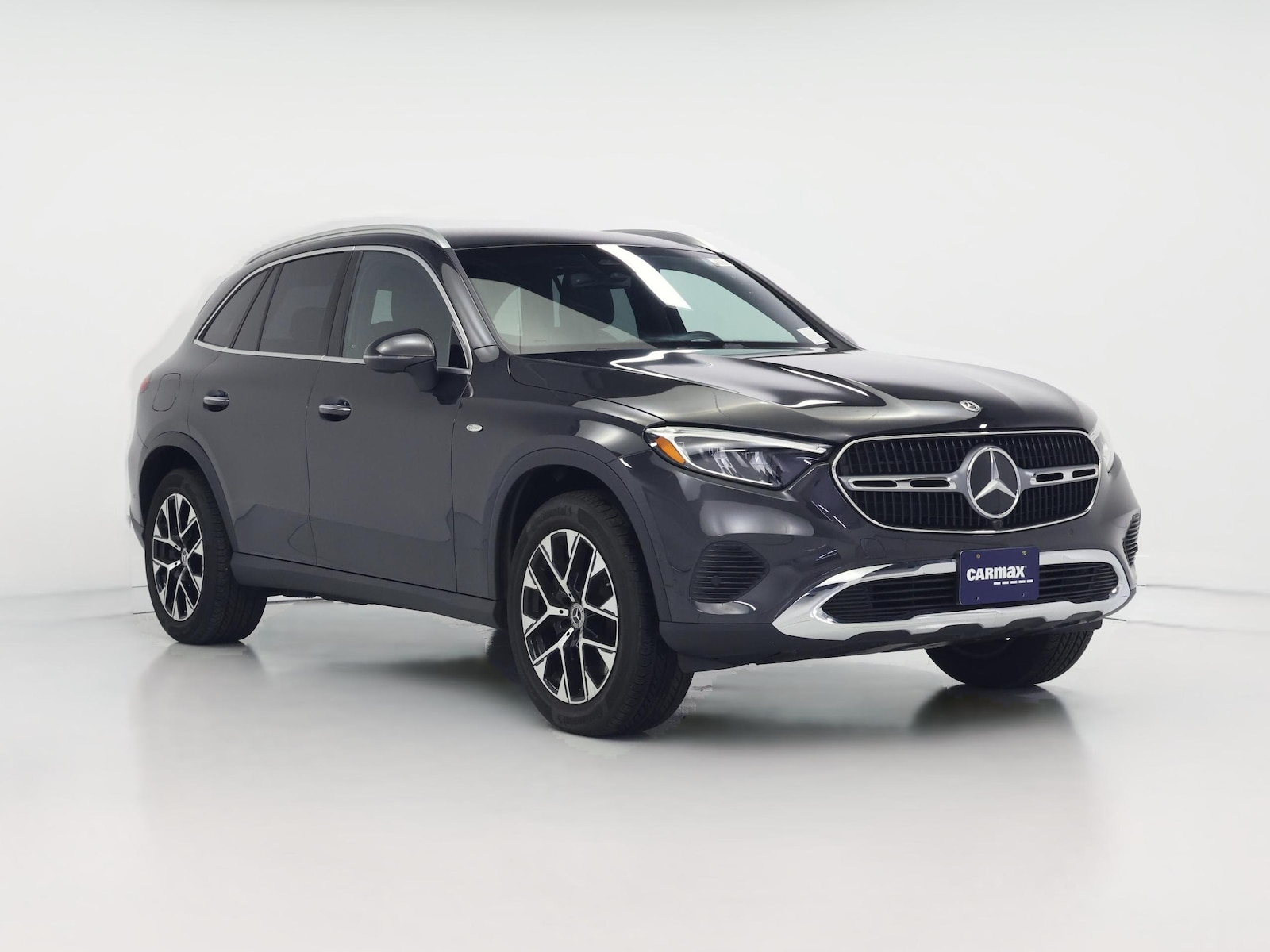 2025 Mercedes-Benz GLC