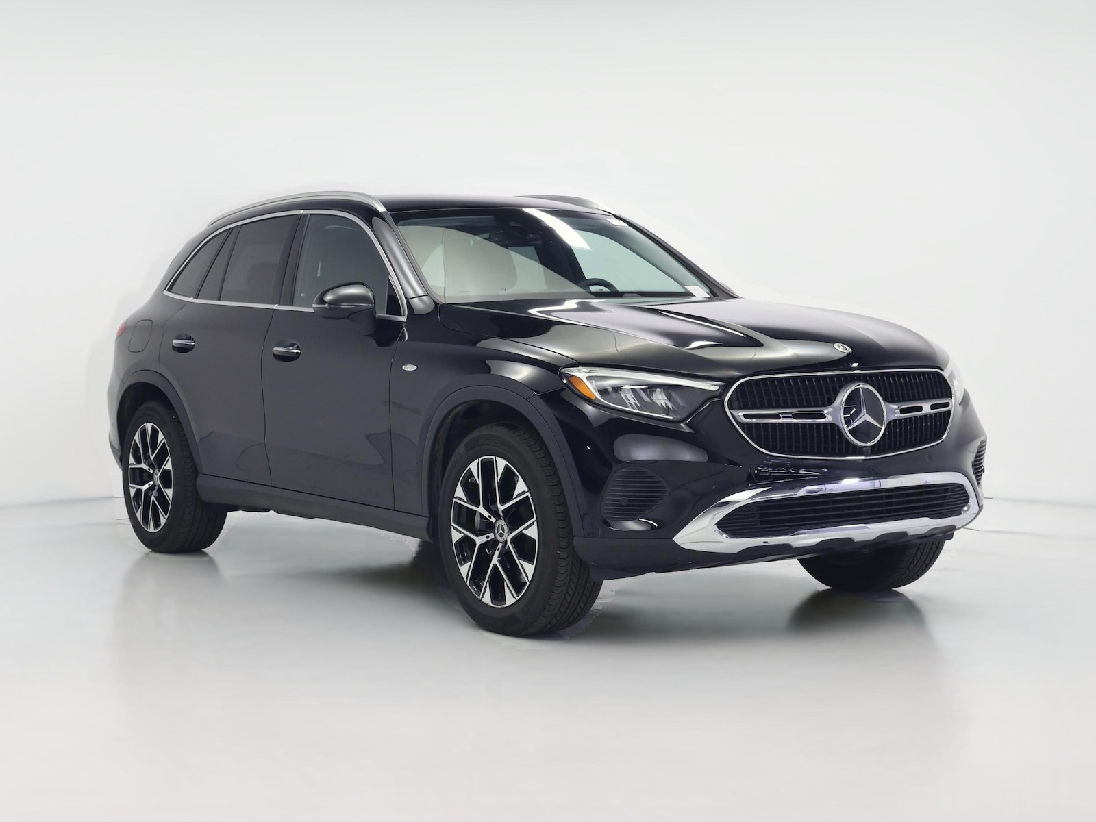 2025 Mercedes-Benz GLC