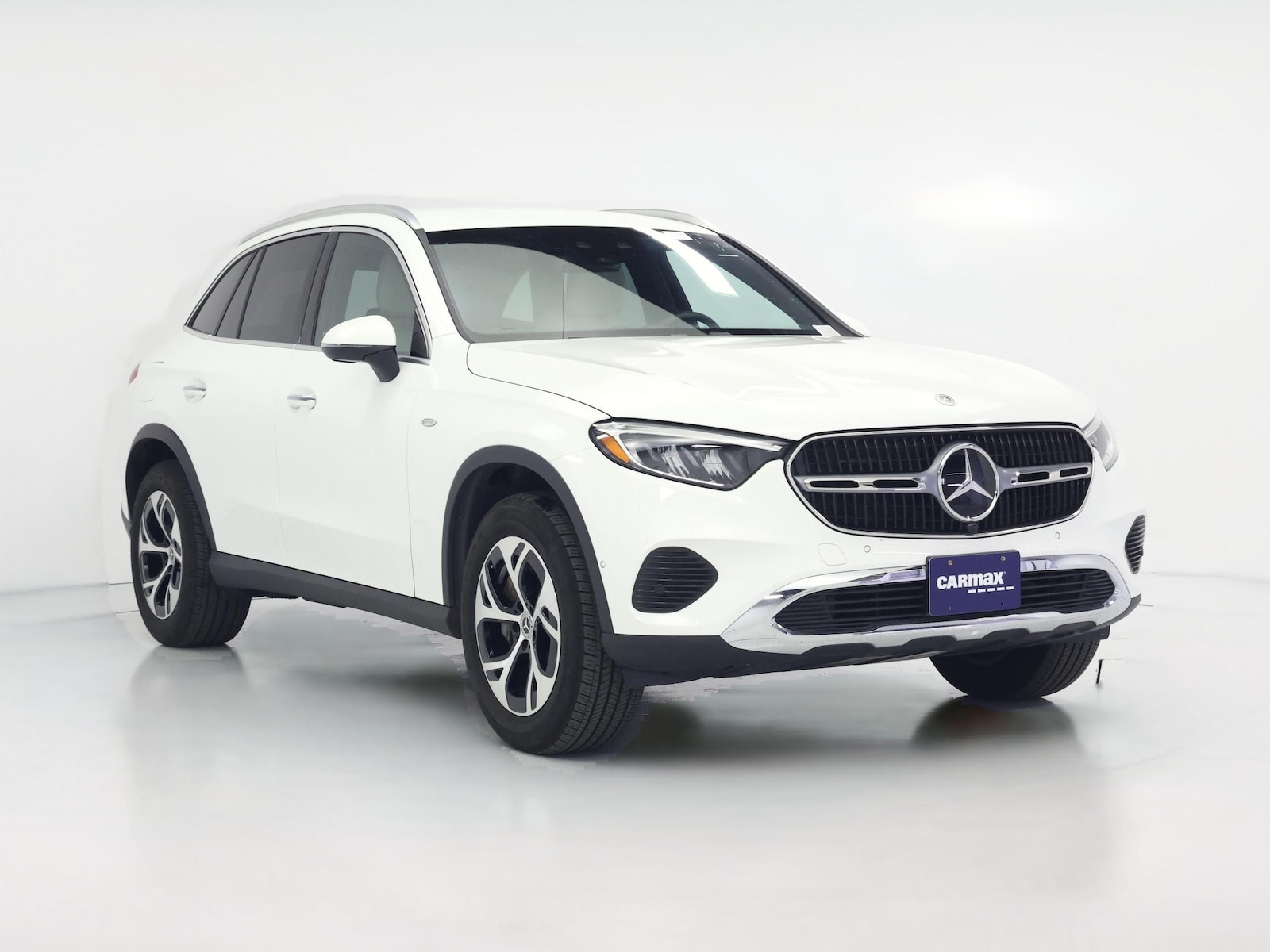 2025 Mercedes-Benz GLC