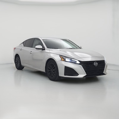 2023 Nissan Altima SV