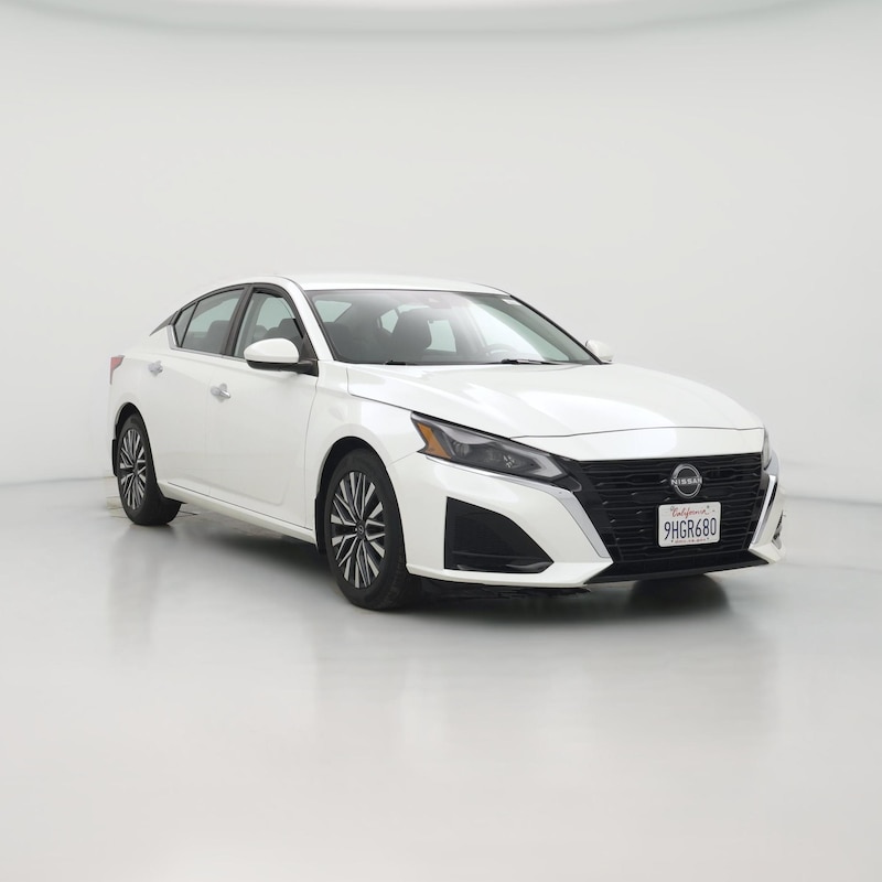 2023 Nissan Altima SV