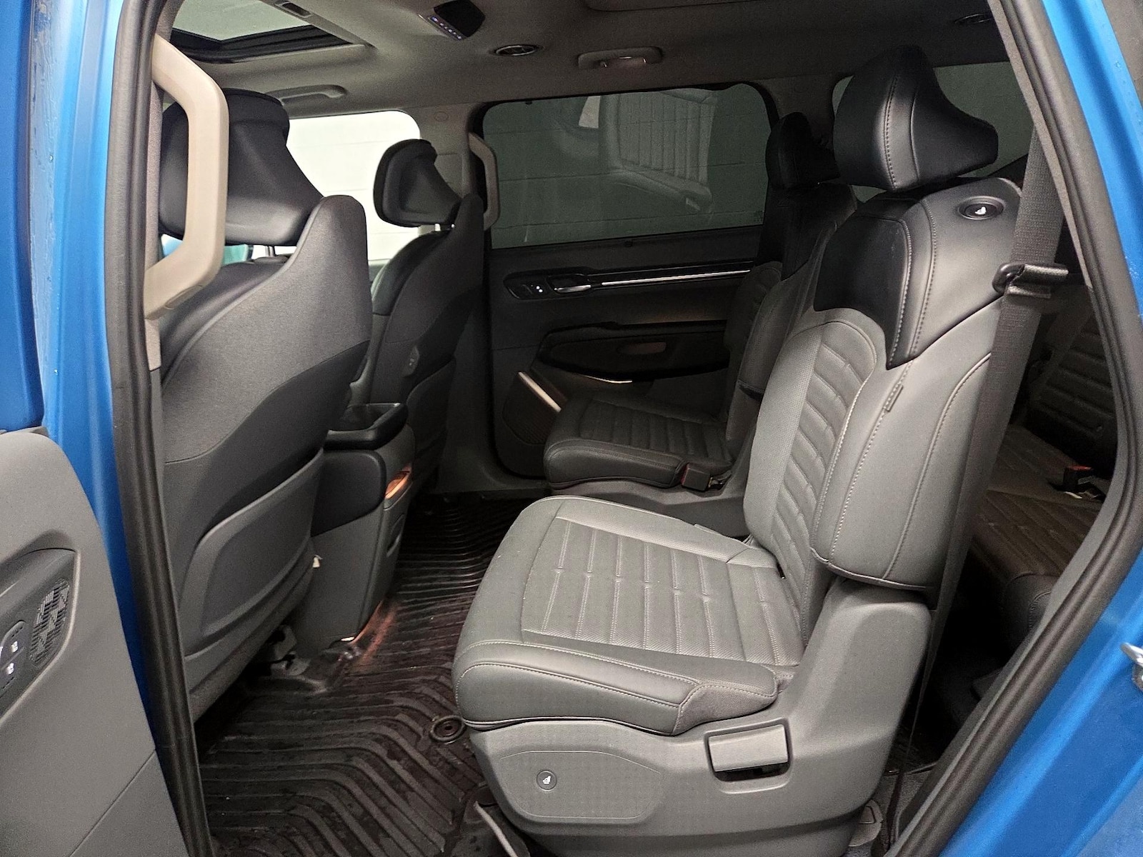 Rear Air Conditioning
