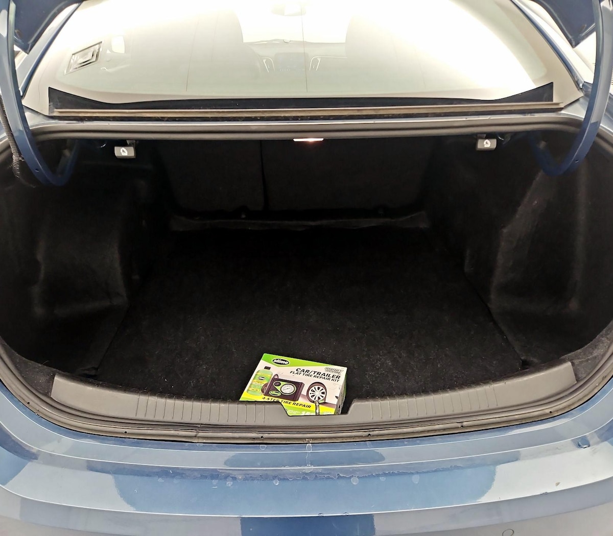 Trunk/Cargo (Seats Up)