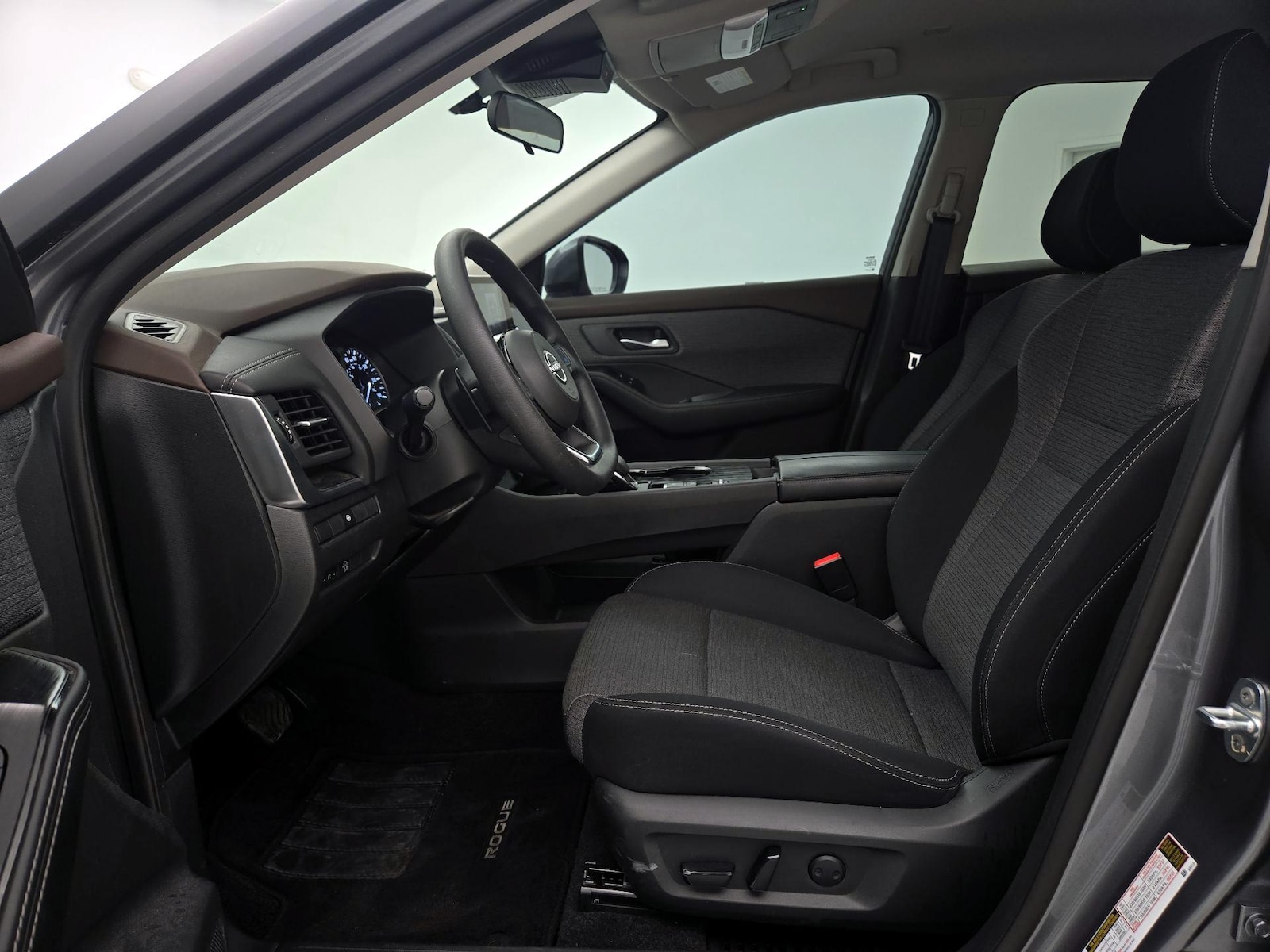 Power Seat(s) & Side Airbags