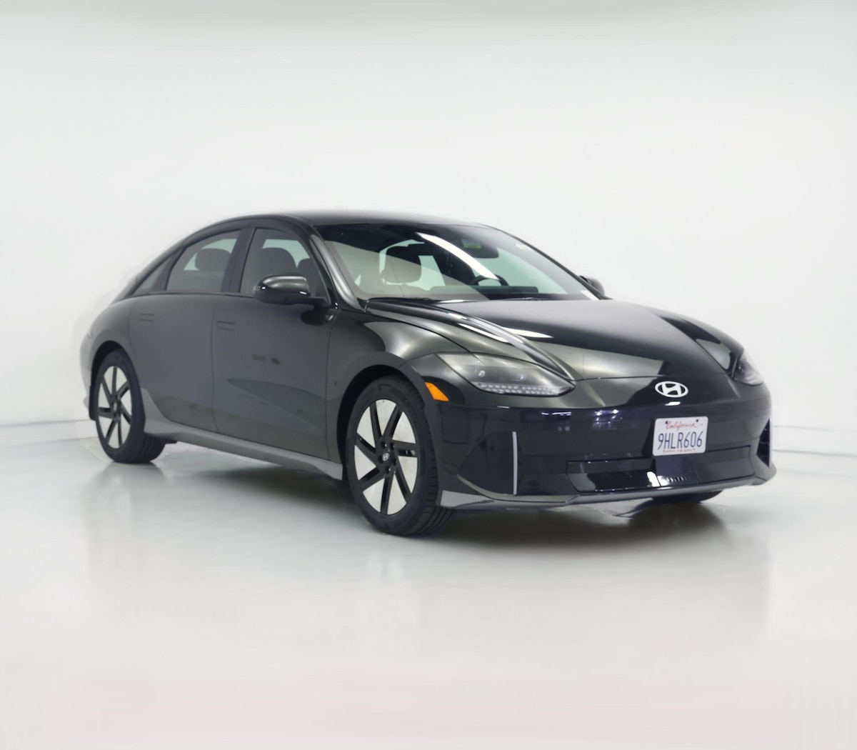 Featured vehicle