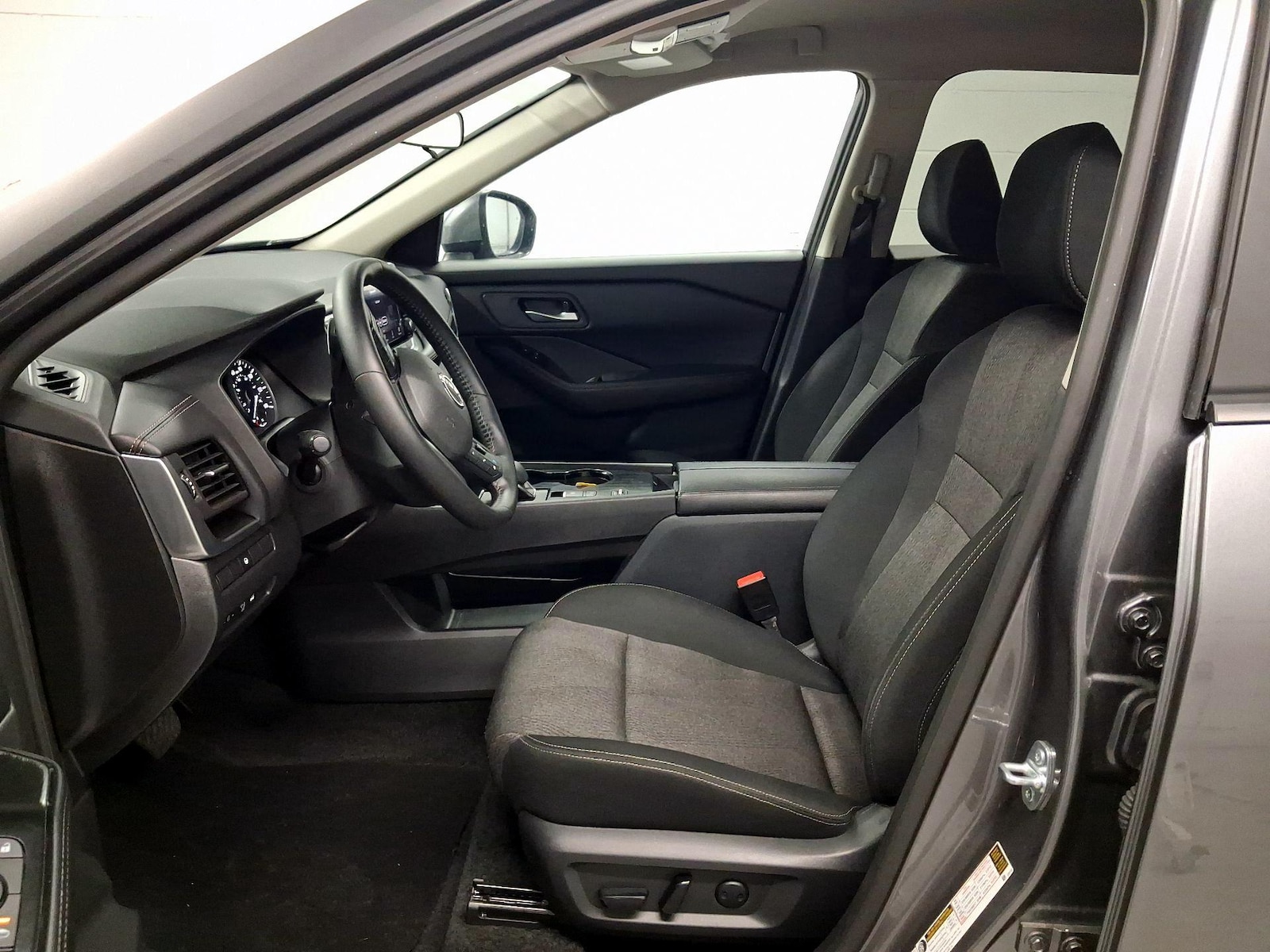 Power Seat(s) & Side Airbags