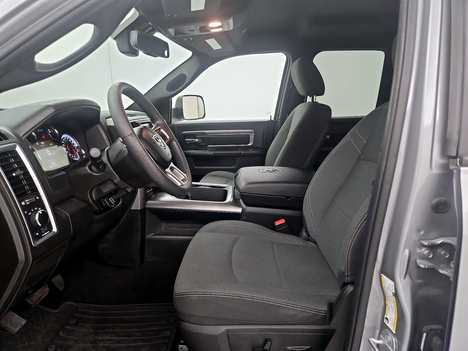 Power Seat(s) & Side Airbags