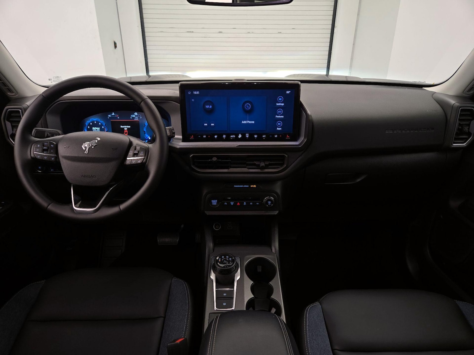 Apple CarPlay® & Android Auto™