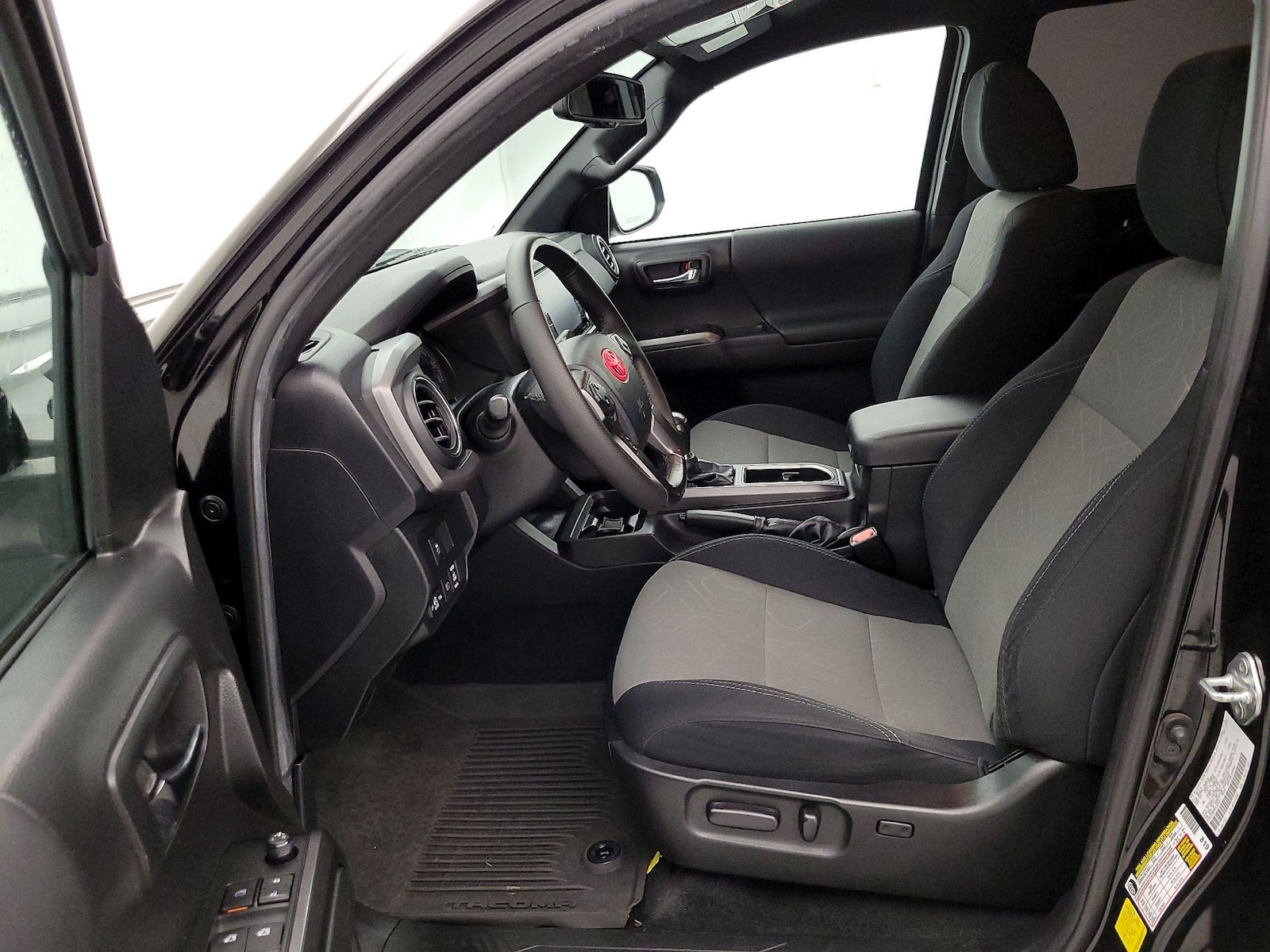 Power Seat(s) & Side Airbags