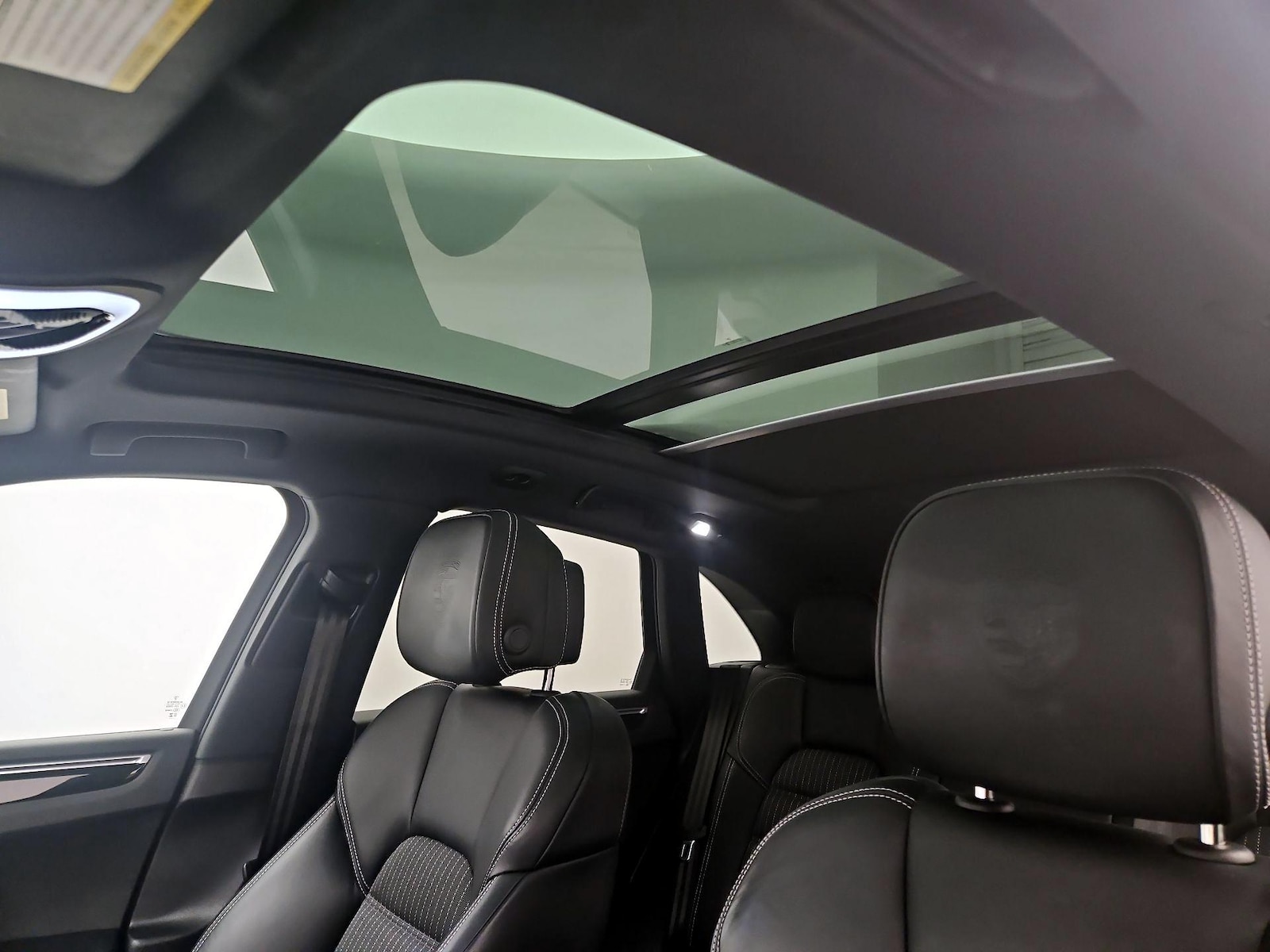 Panoramic Sunroof