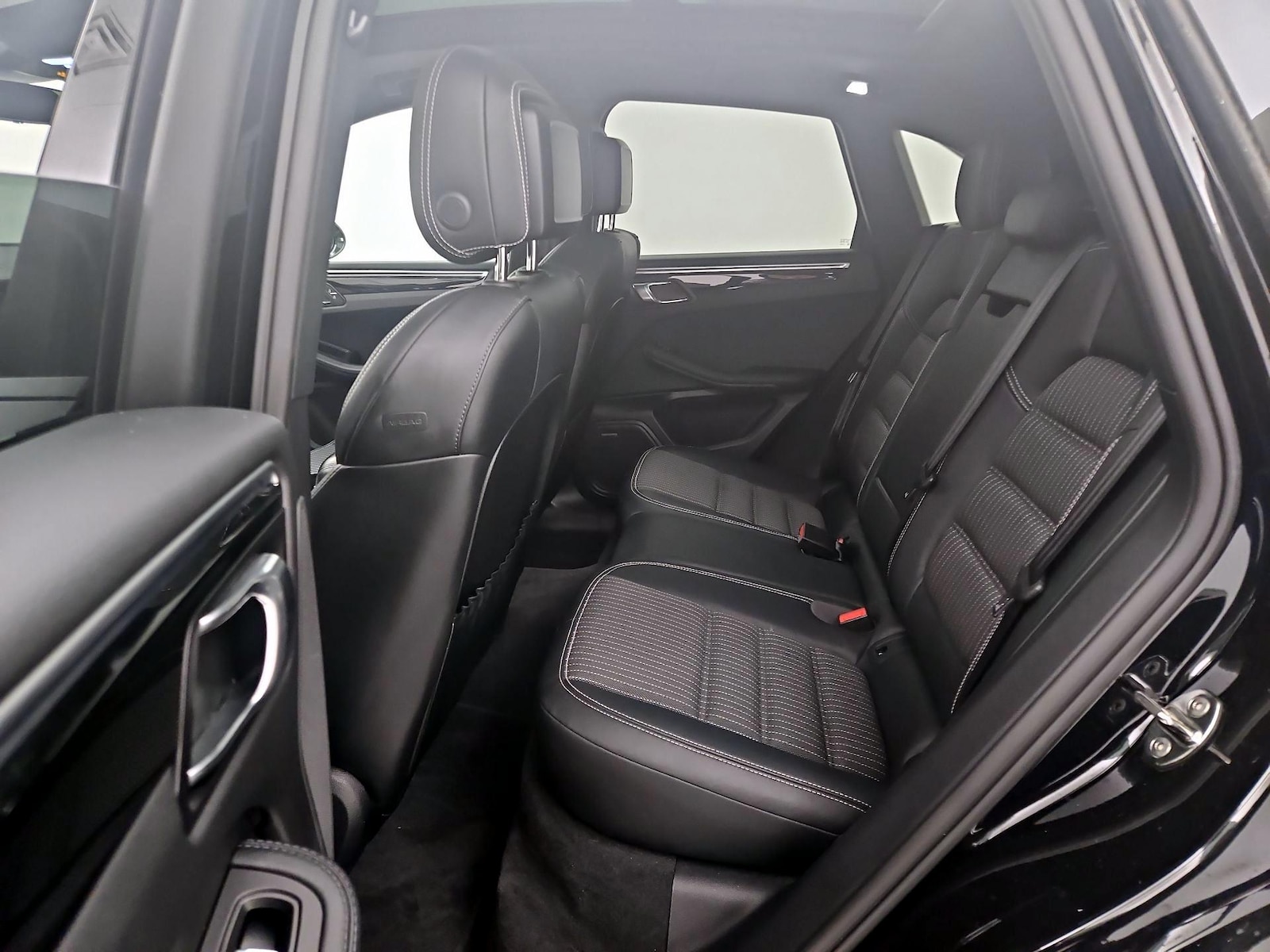 Rear Air Conditioning