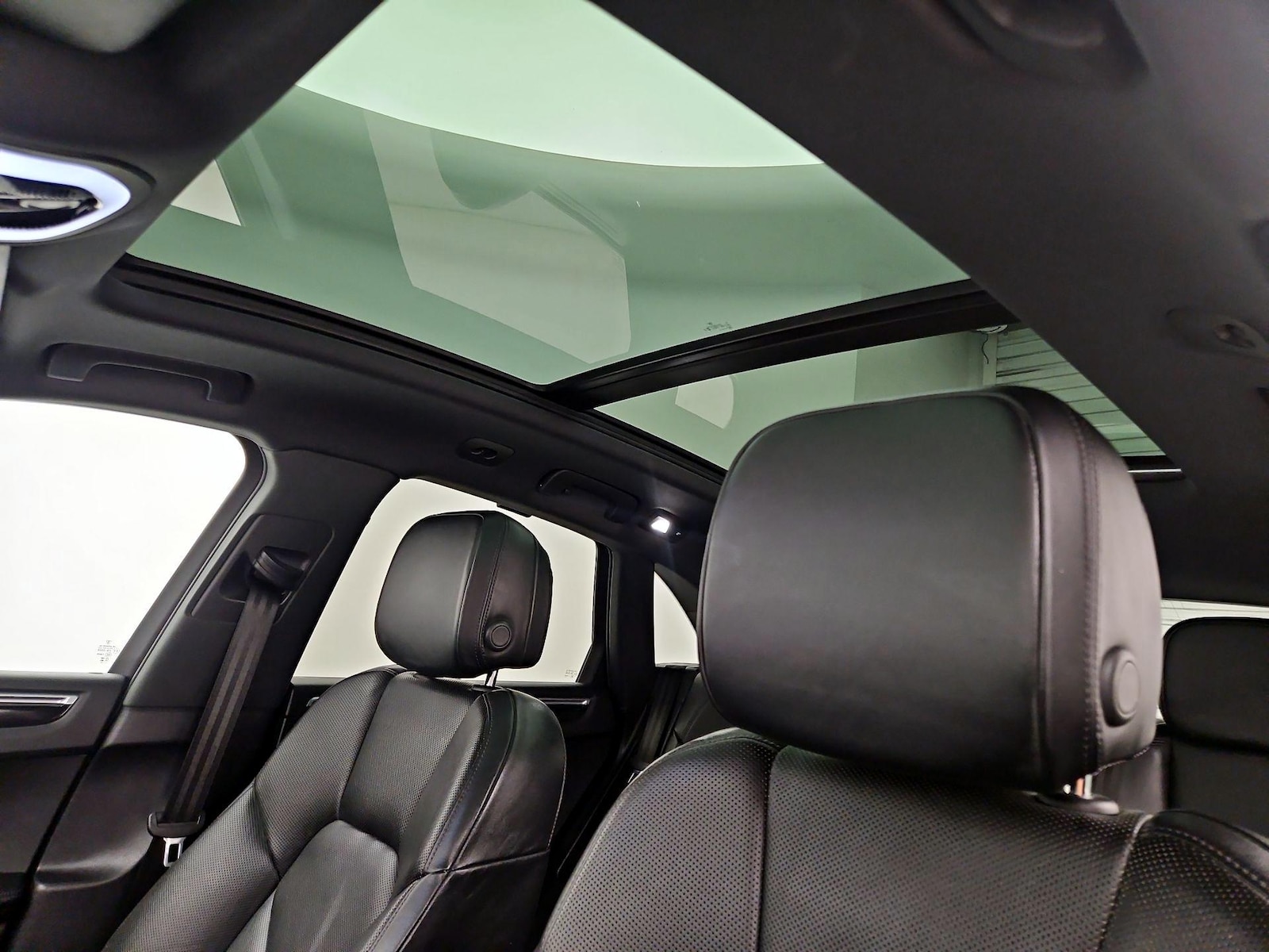 Panoramic Sunroof