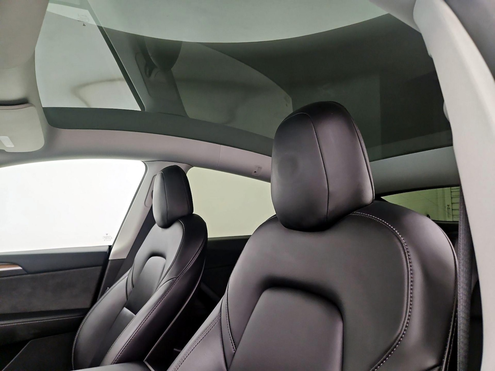 Skylight(s) & Overhead Airbags