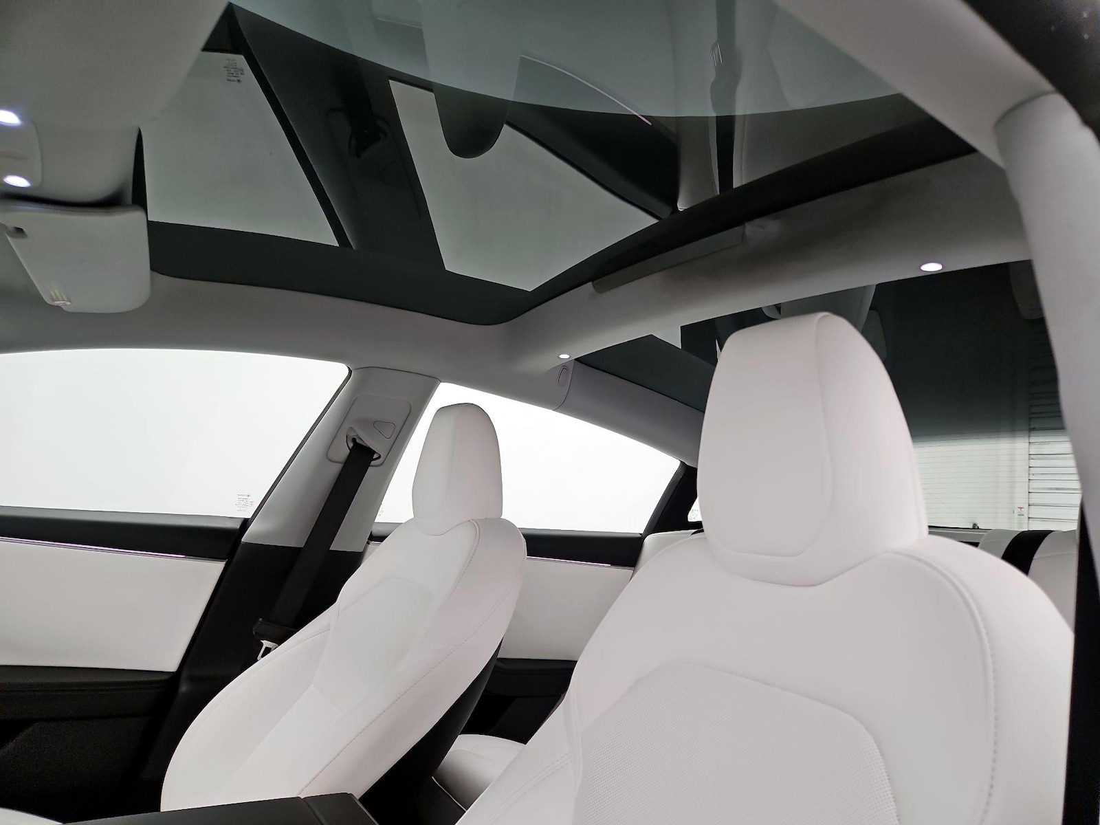 Skylight(s) & Overhead Airbags
